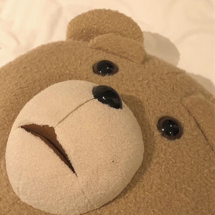 김 두 근