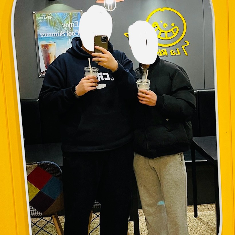 곰은사람을찢어(@JQZR1O)의 프로필 | 스푼 Spoon
