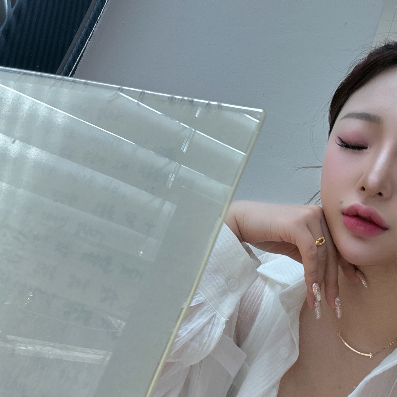 미 진 🪭