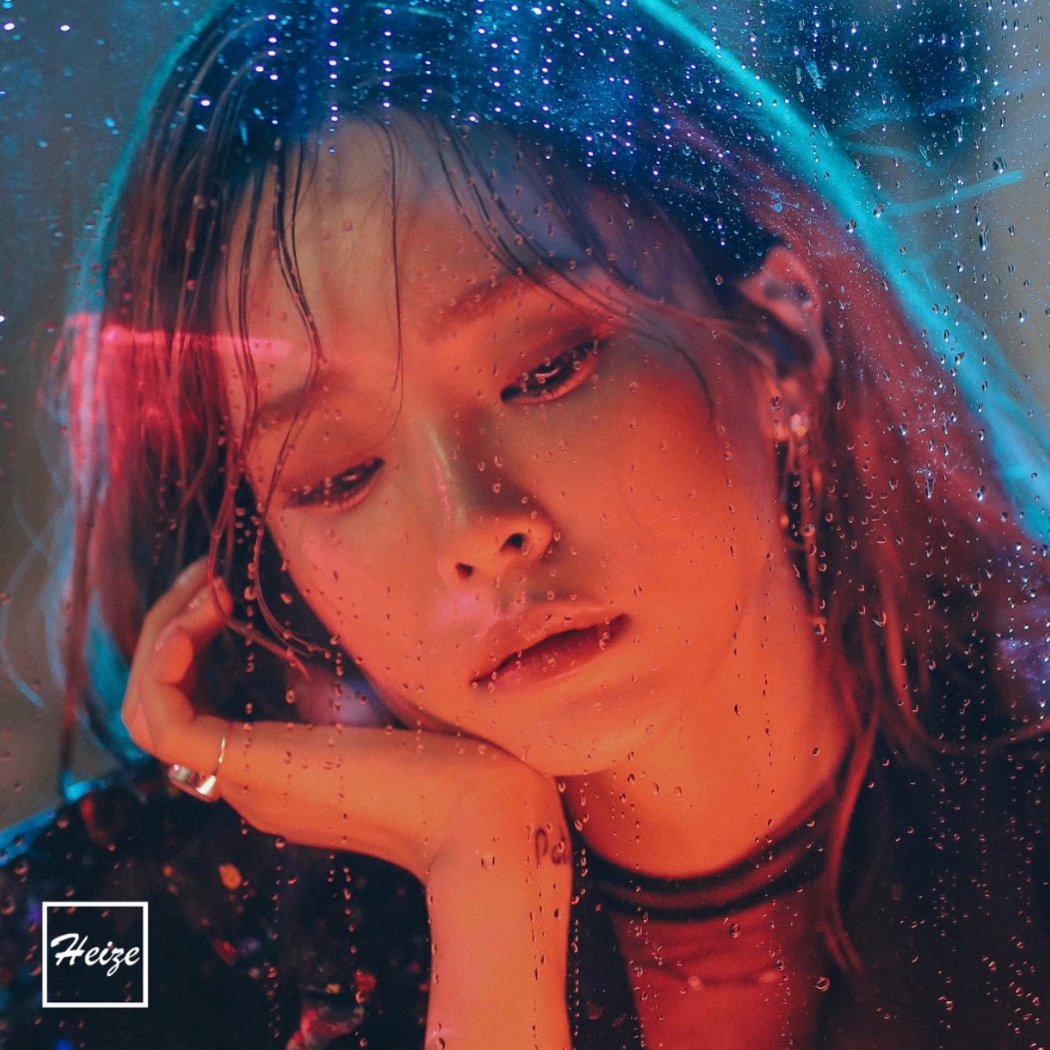 비도 오고 그래서 ☂