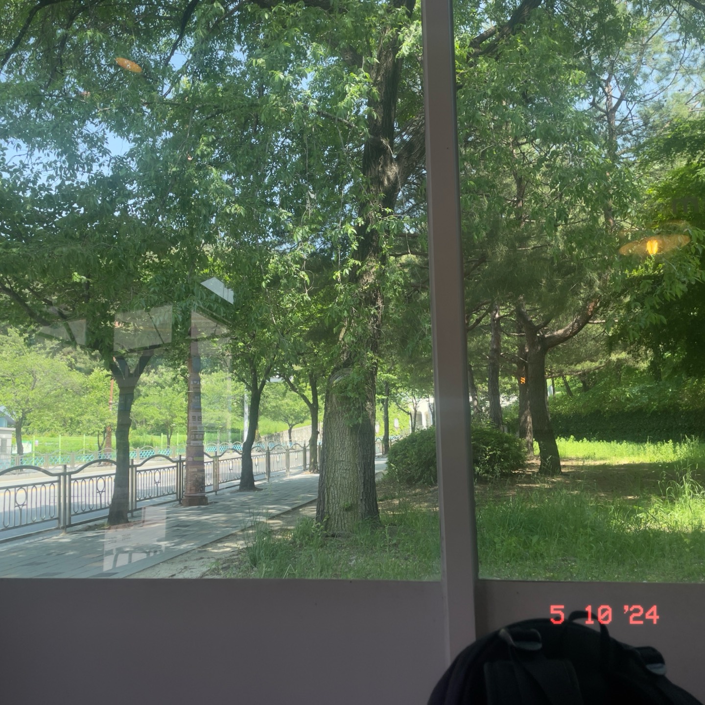 눈은 많은 것을 말해줍니다.