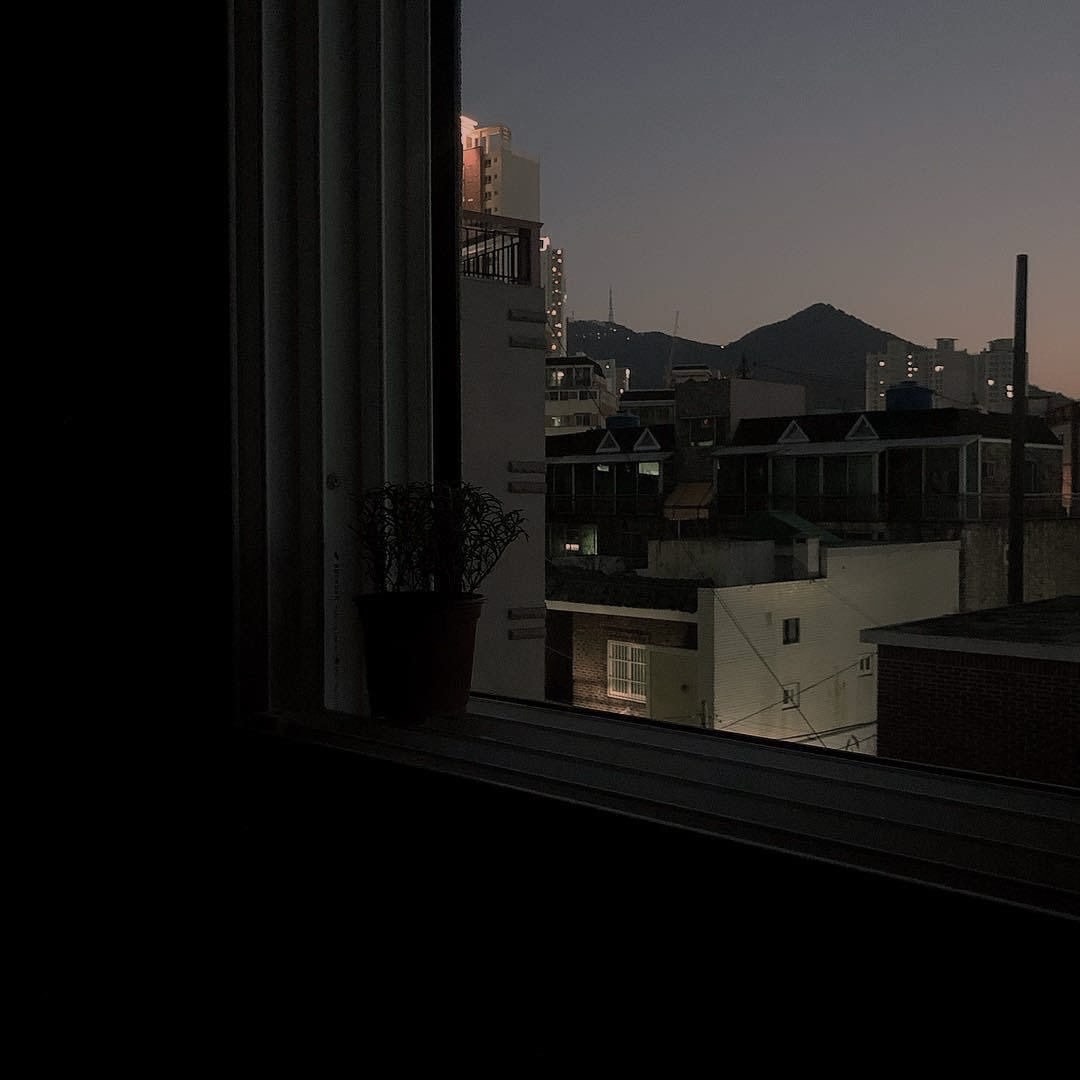 𝟒 𝐎'𝐂𝐋𝐎𝐂𝐊