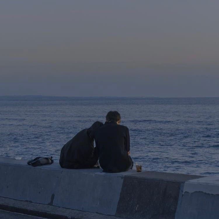 눈도 내리지 않는데 고백