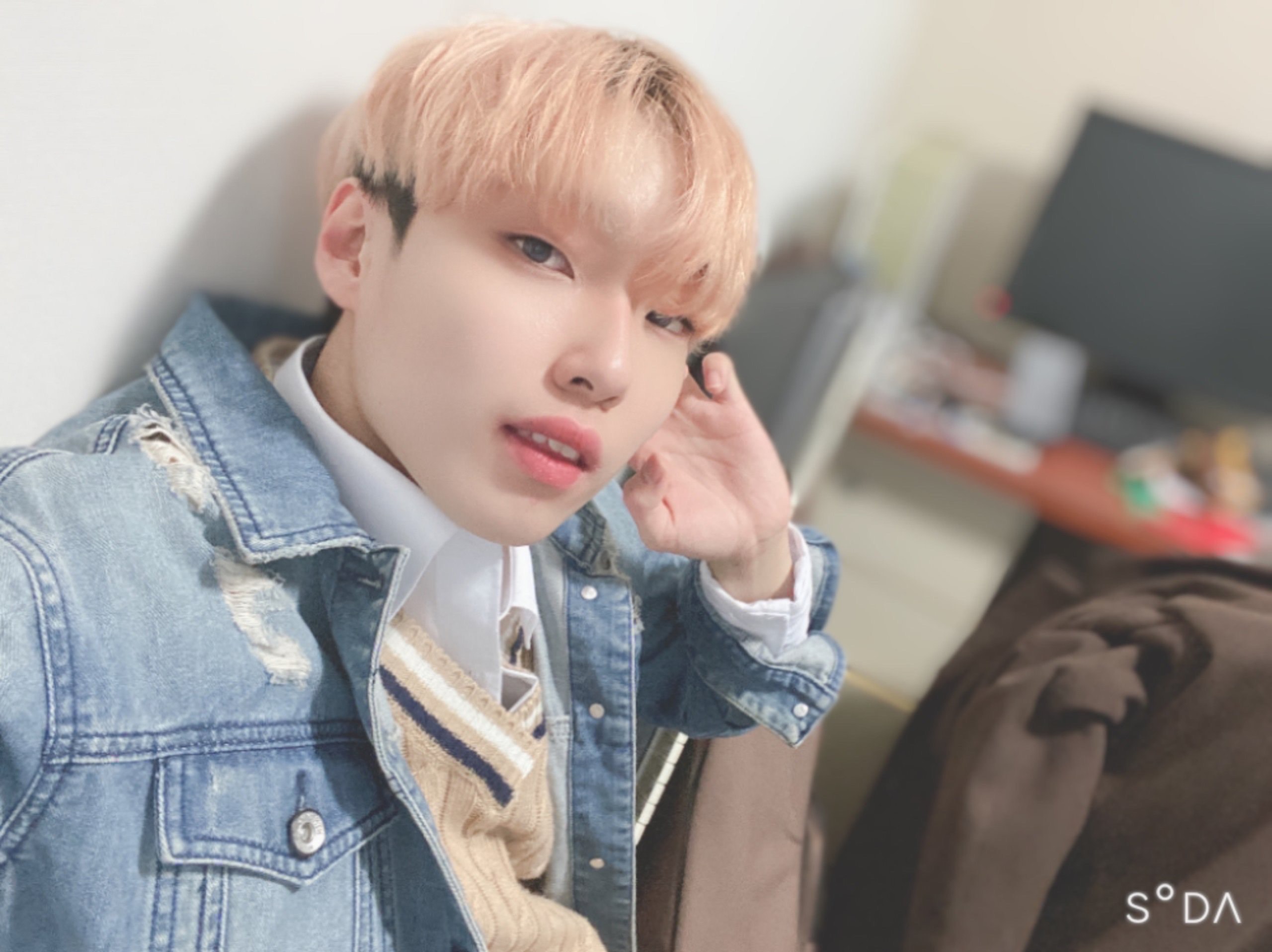 코노)