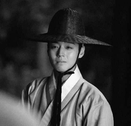 꽃이 피고 지듯이