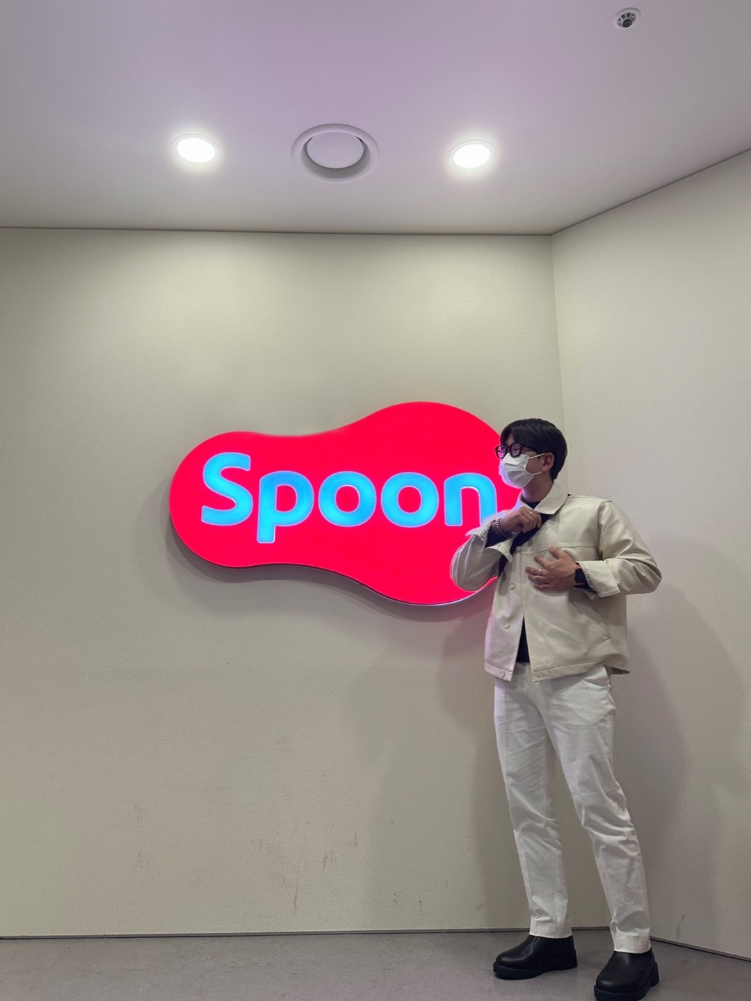 잔잔하게 웃기는거 자격증 있음 ,