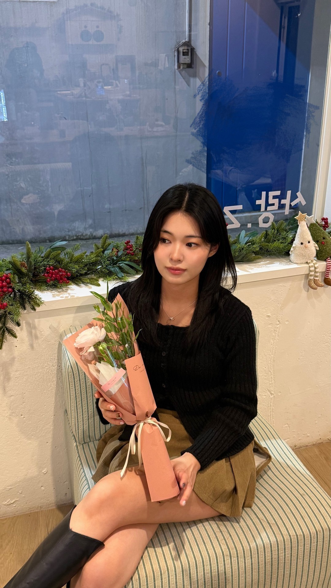 잔말말고 들어와.ᐟ ♥