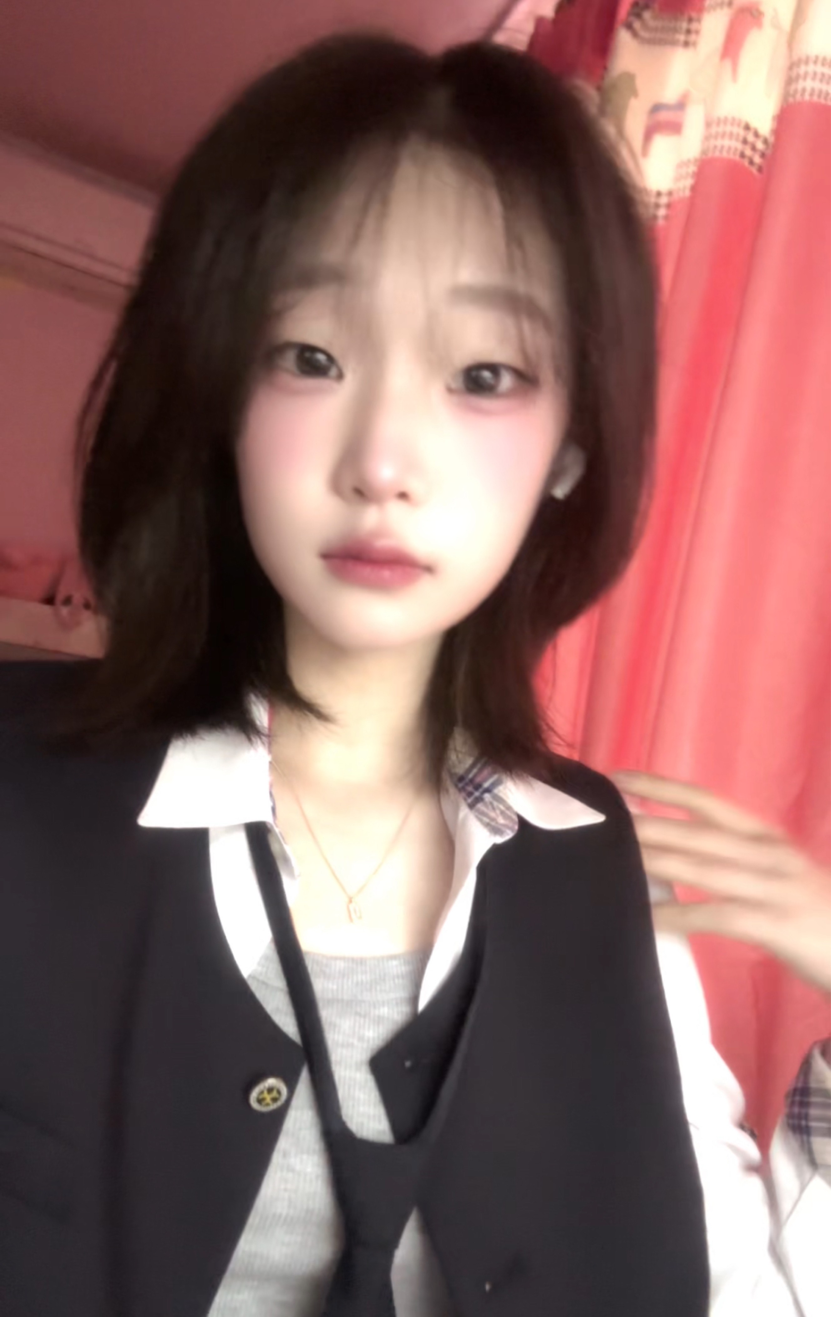 눈 마주쳤으면 들어와