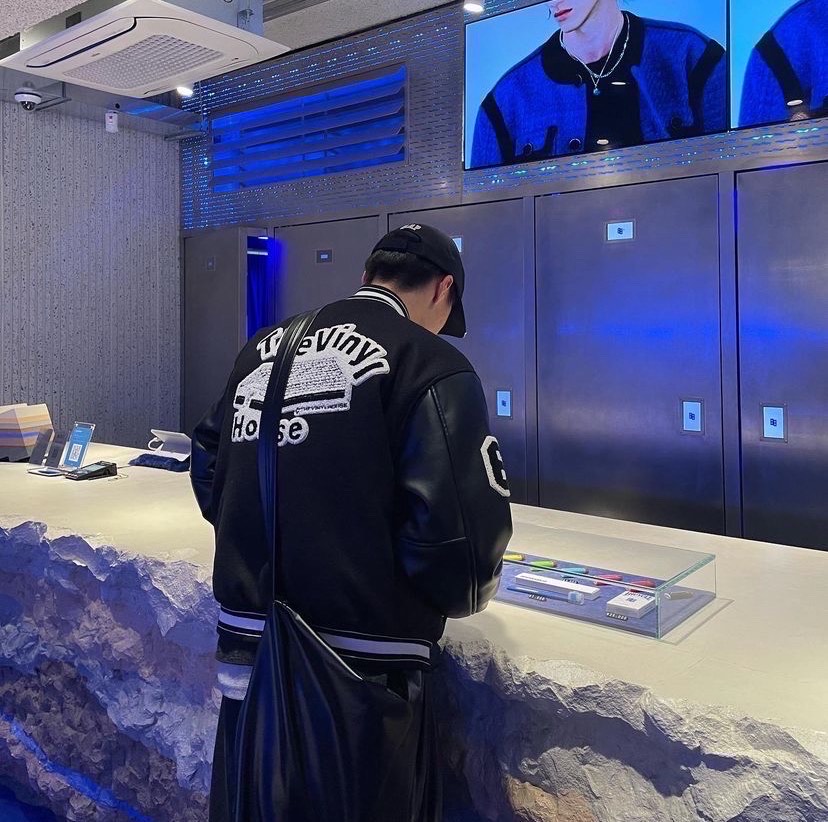 출근 싫은데 쨀까?