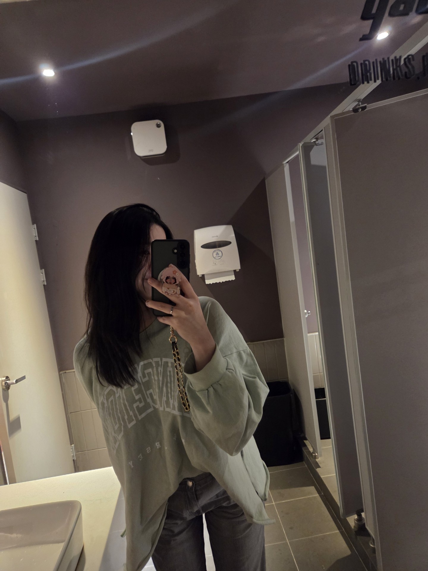 # 일할게요 가위바위보 개못핵ㅋ