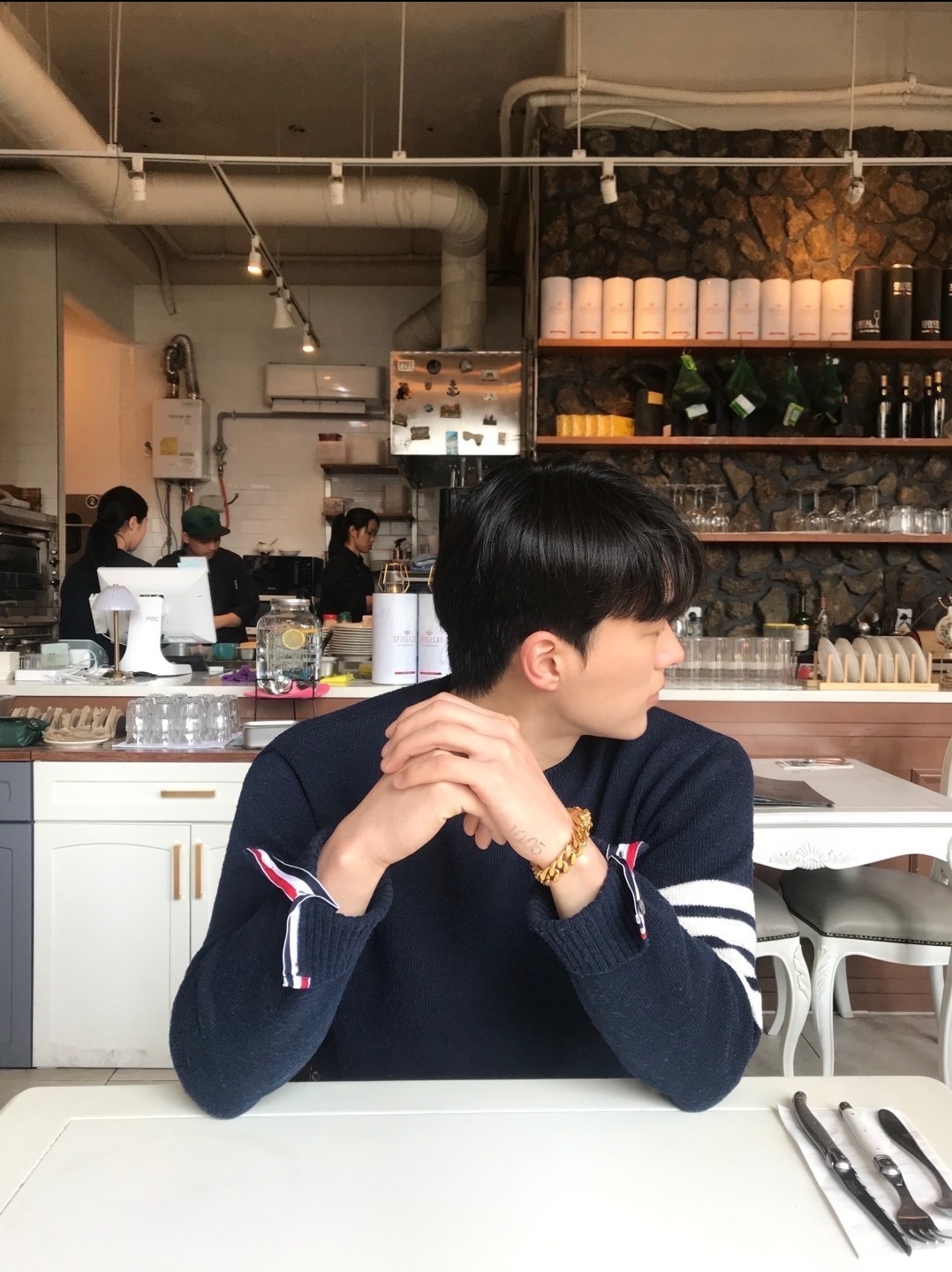 남자는 땅 여자는 하늘