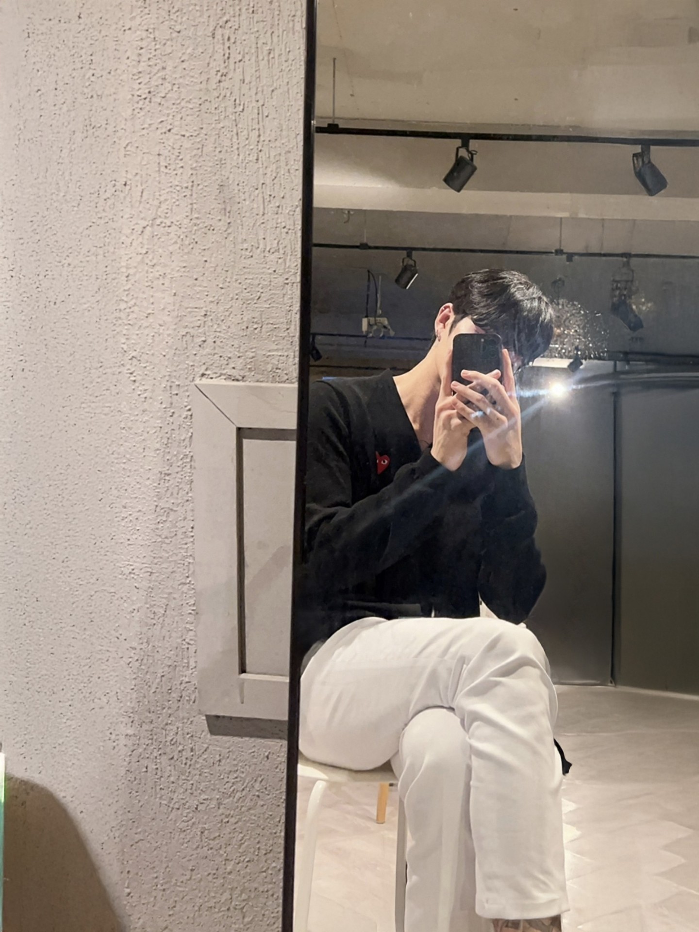 이쪽으로 오세요.