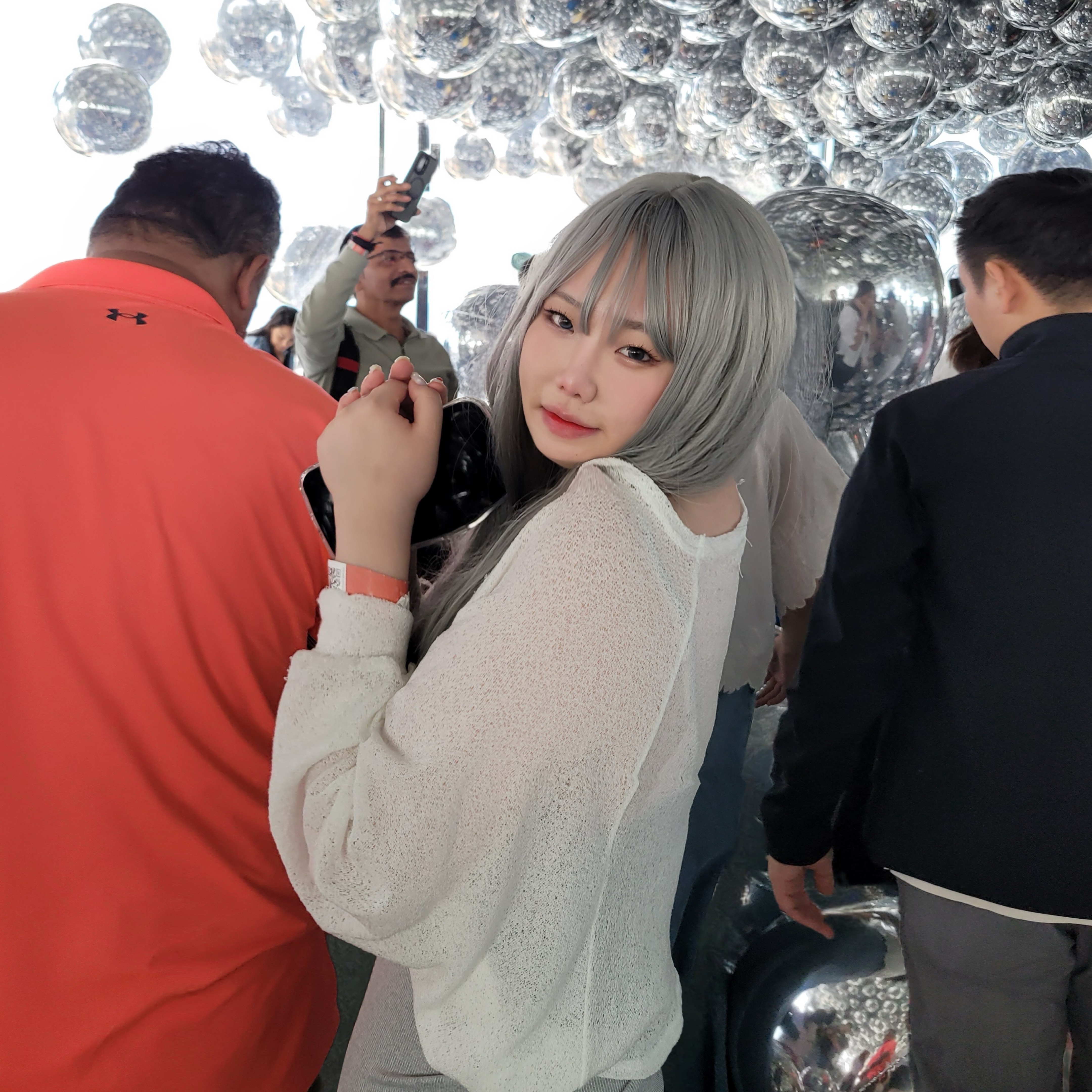 거긴 몇시야 ?