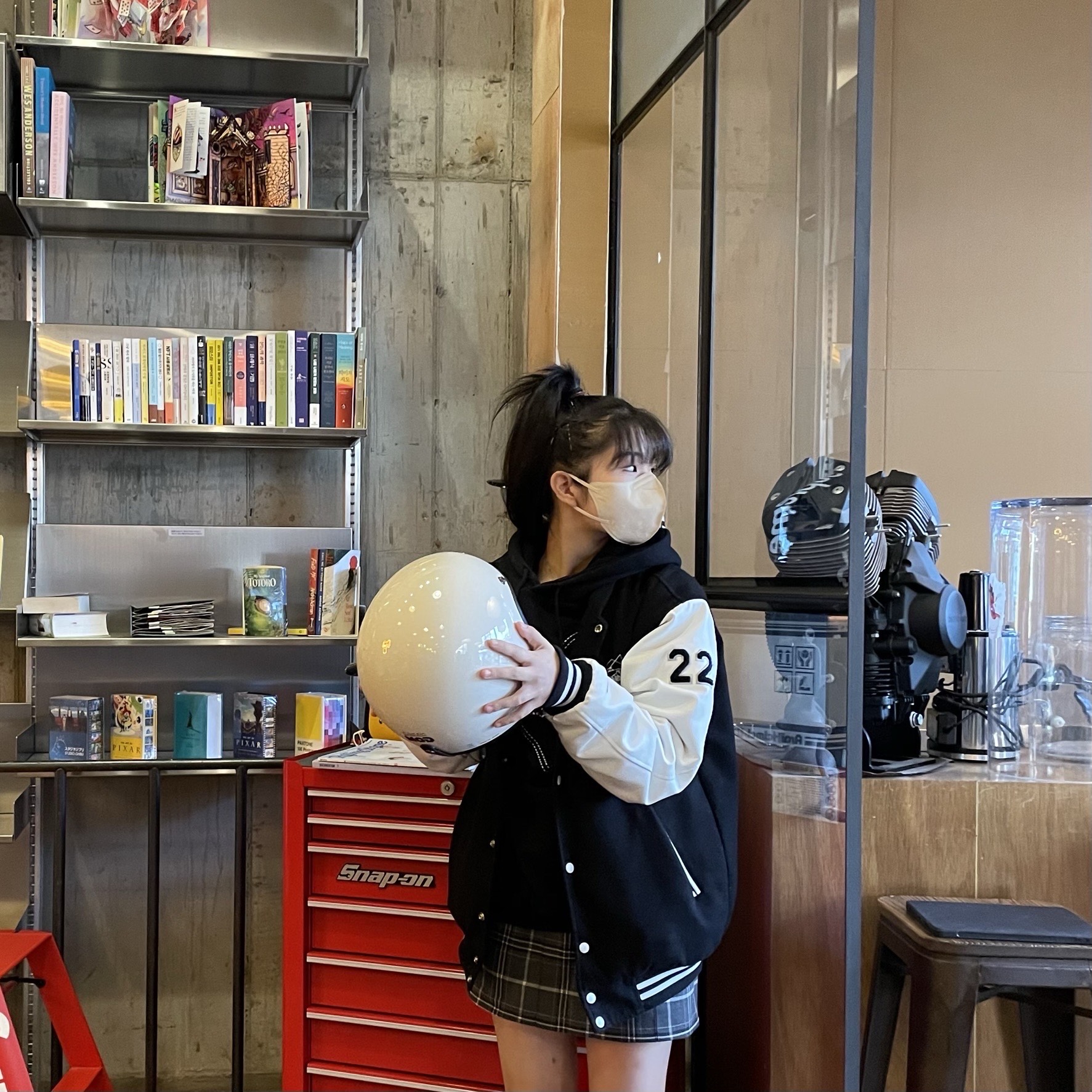 21) 들어오지 말아주세요