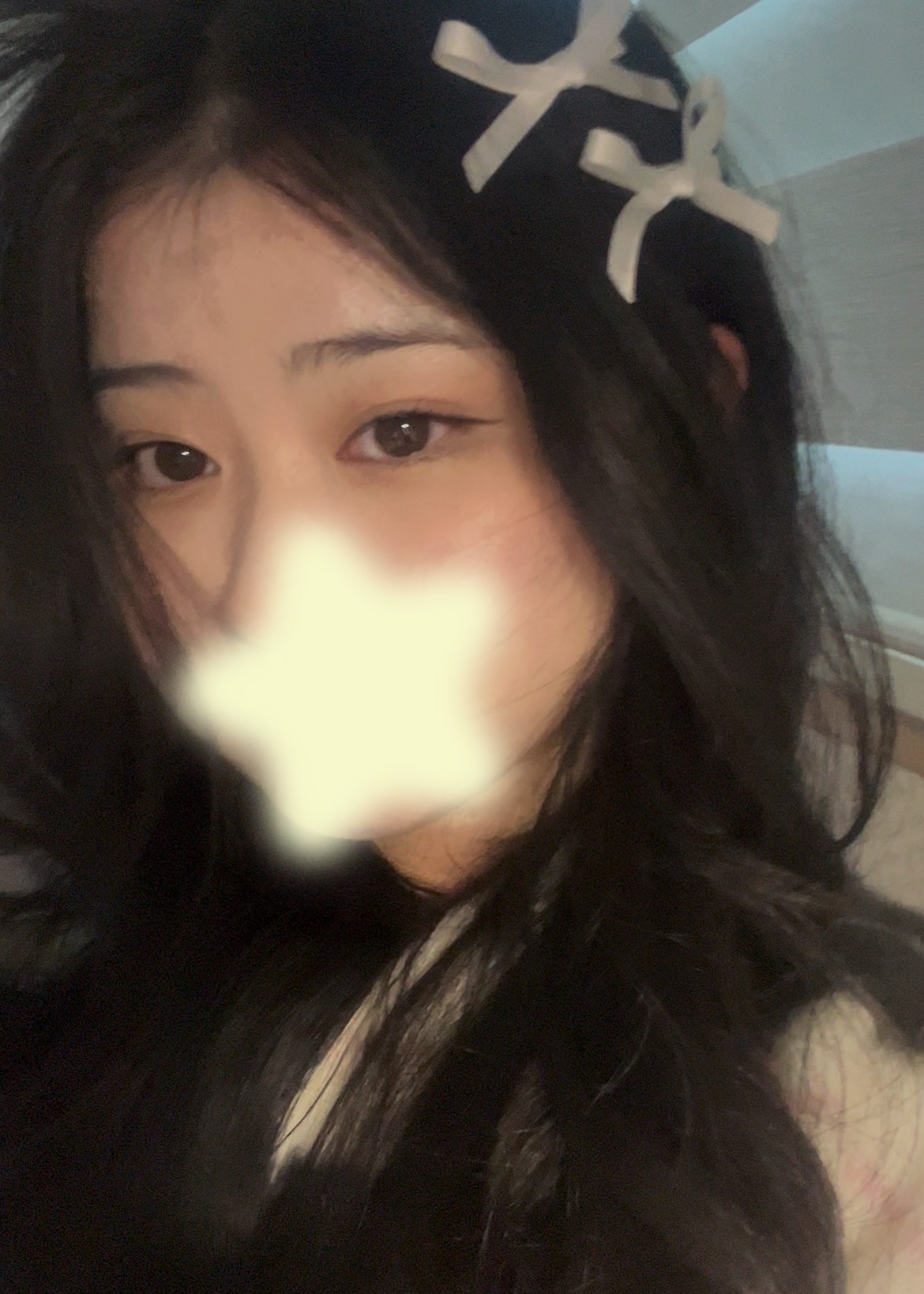 ❝ 몰라 몰라 너 따라 웃음 ❞
