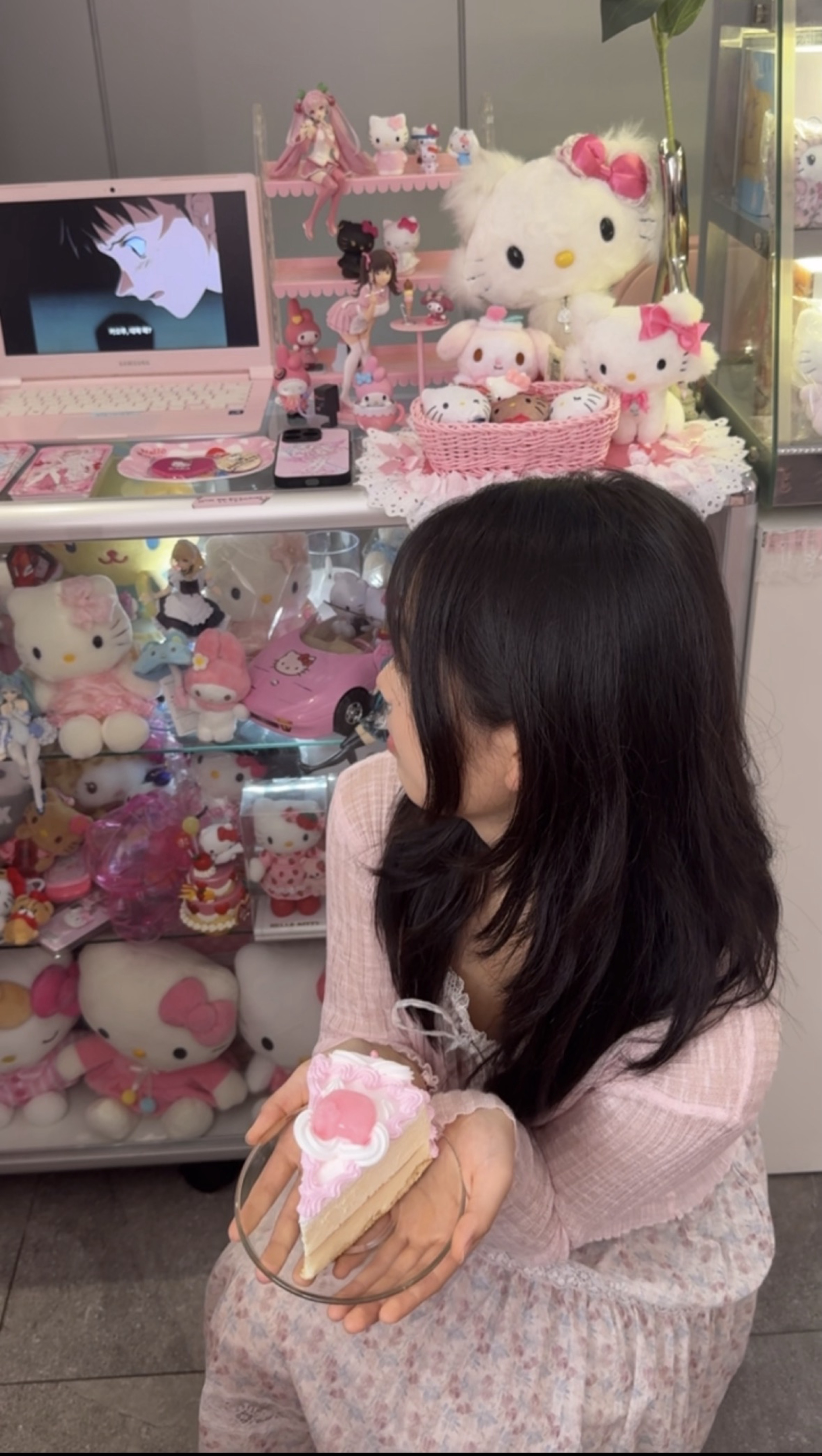 나랑 놀아줄사람?