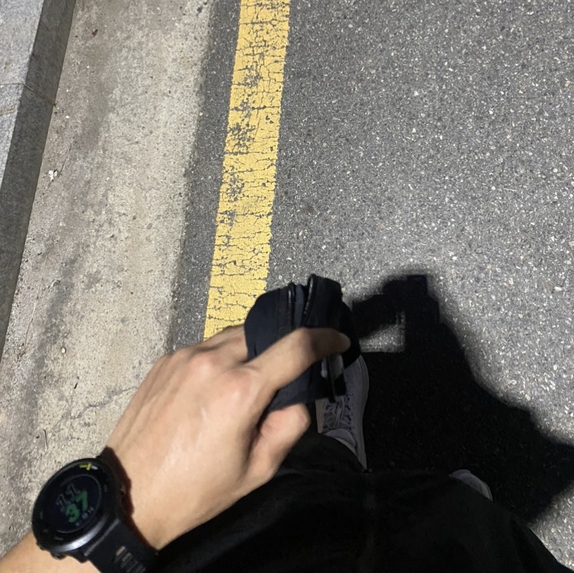 ///