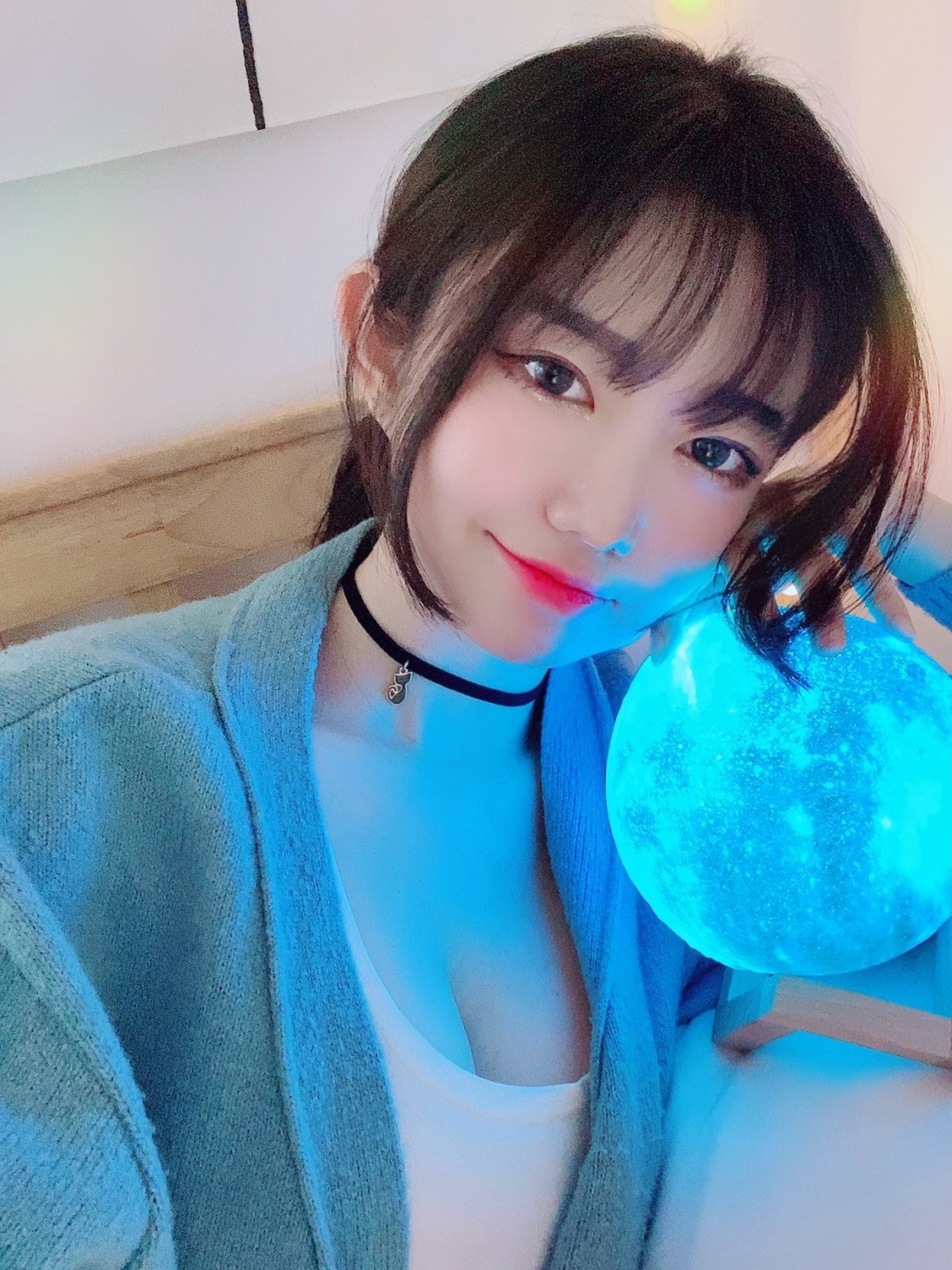 우산좀 씌워주라