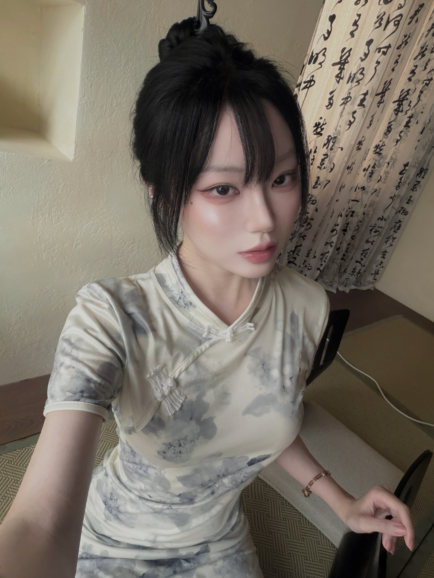 지옥에서 누가 돌아왔게