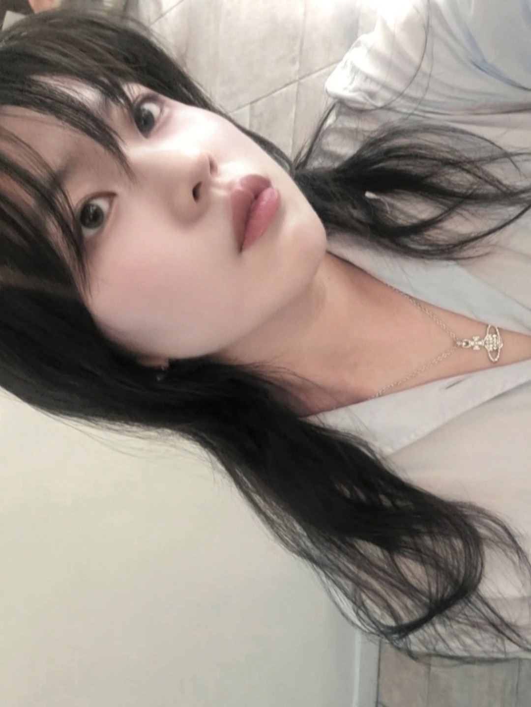 ❝ 창밖은 온통 여름 ❞