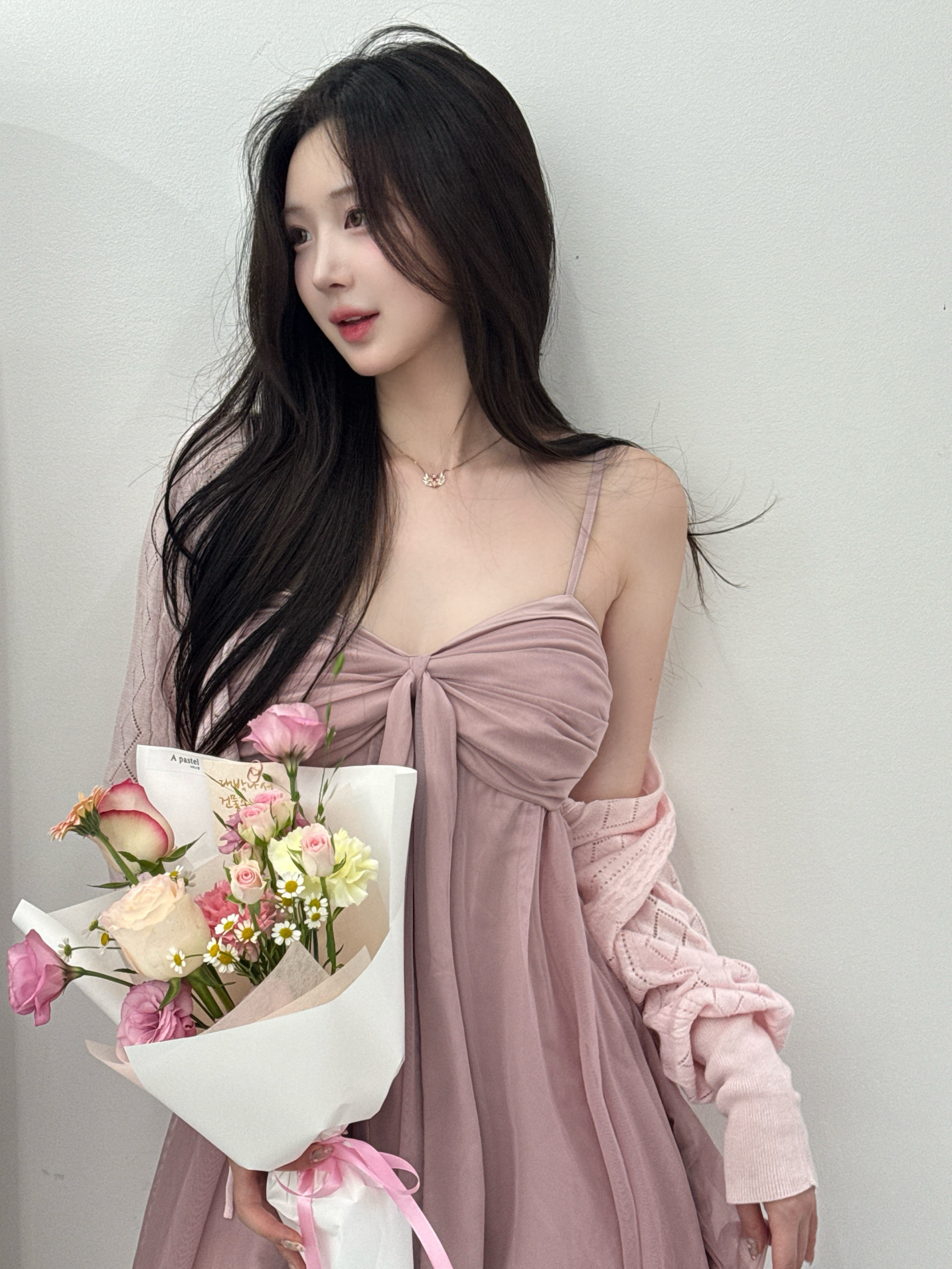 나른하면서도 묘한 목소리 빠져봐욤