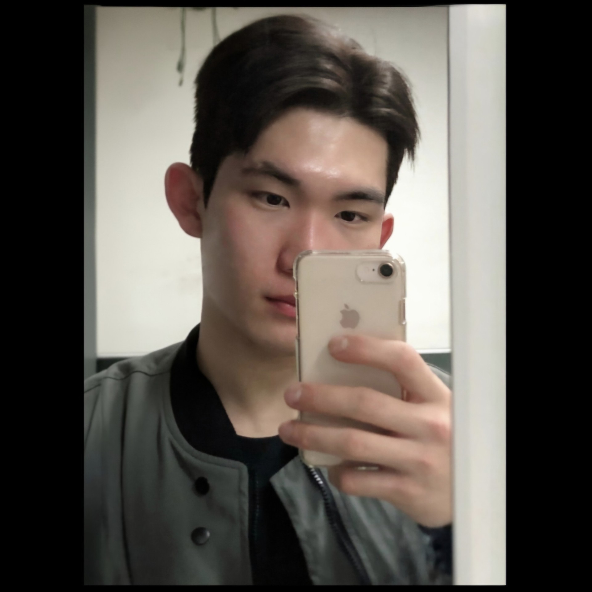 방구석 테겐남 출몰
