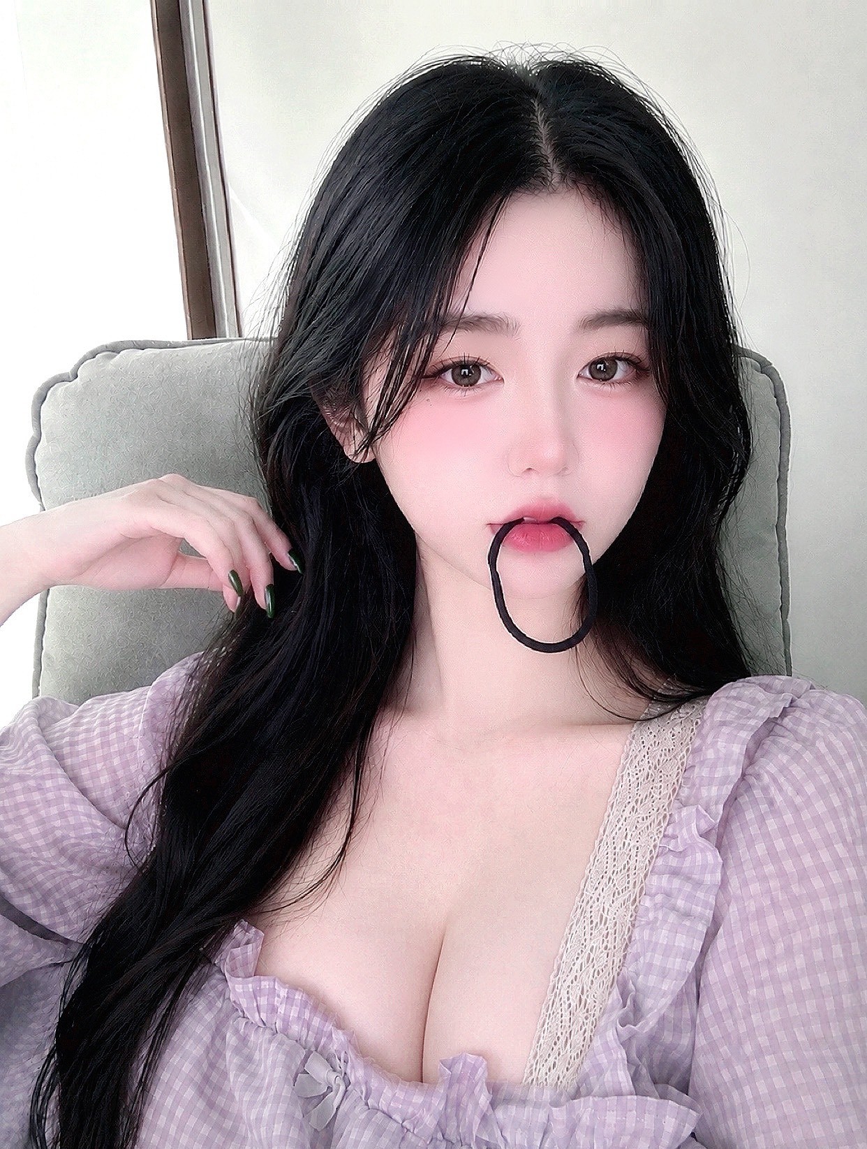 만나면 반갑다고