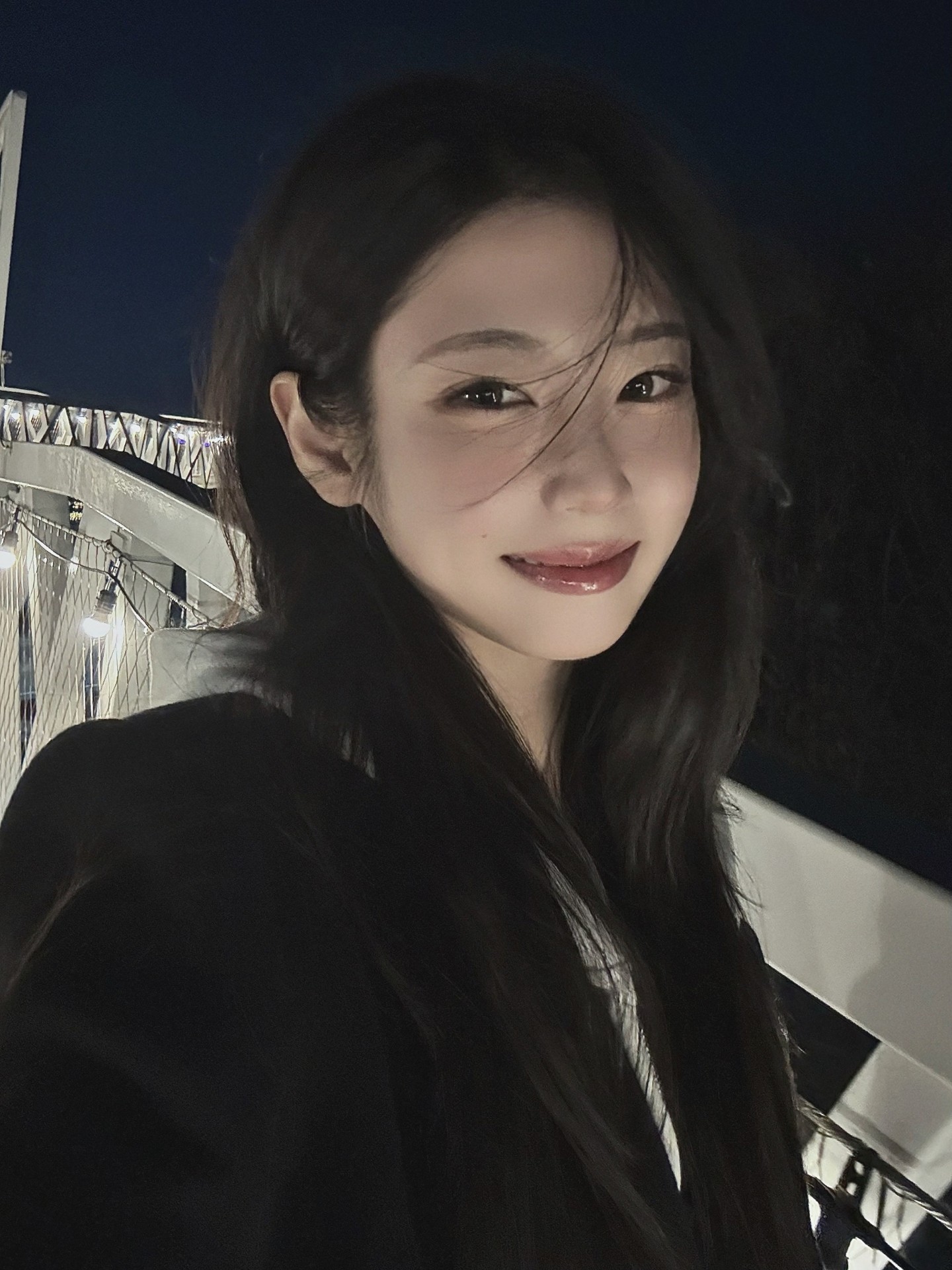 나랑 좀 더 잘까