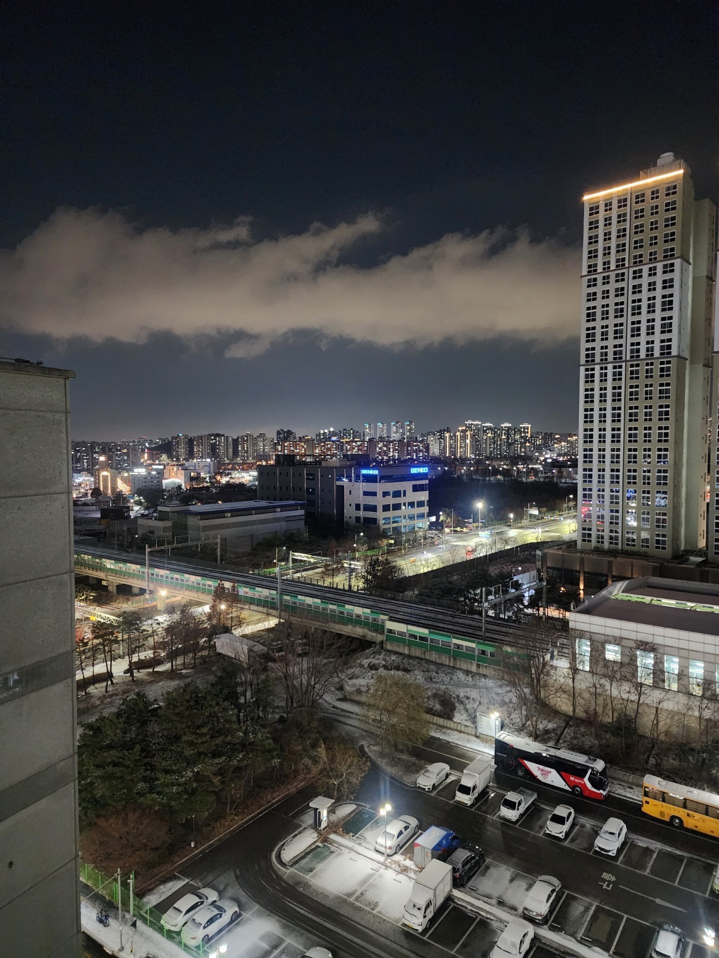 고음질 플리에 𝙷𝚘𝚛𝚊 𐴑ꯦ