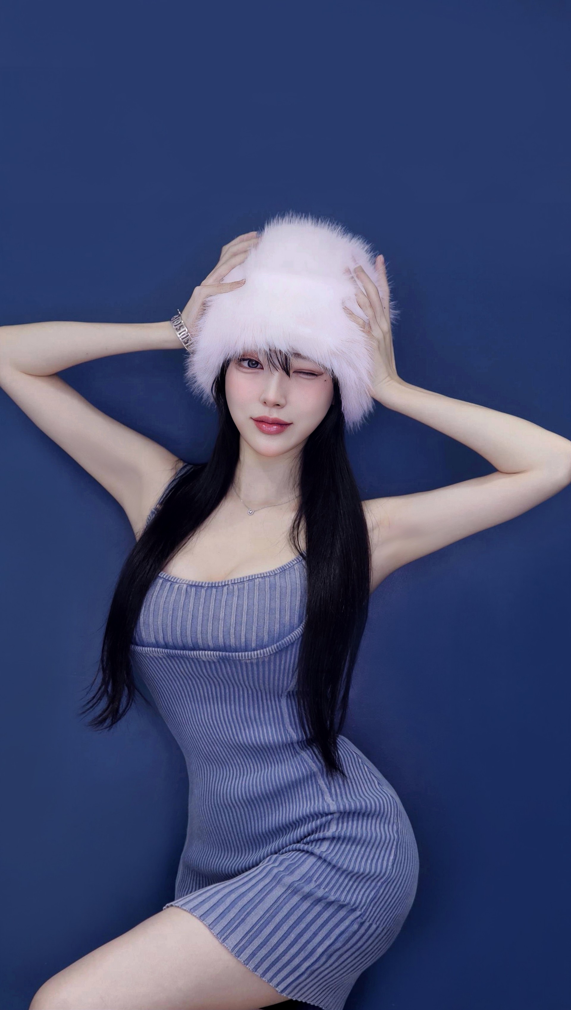 차가운 얼굴에 그렇지못한 태도