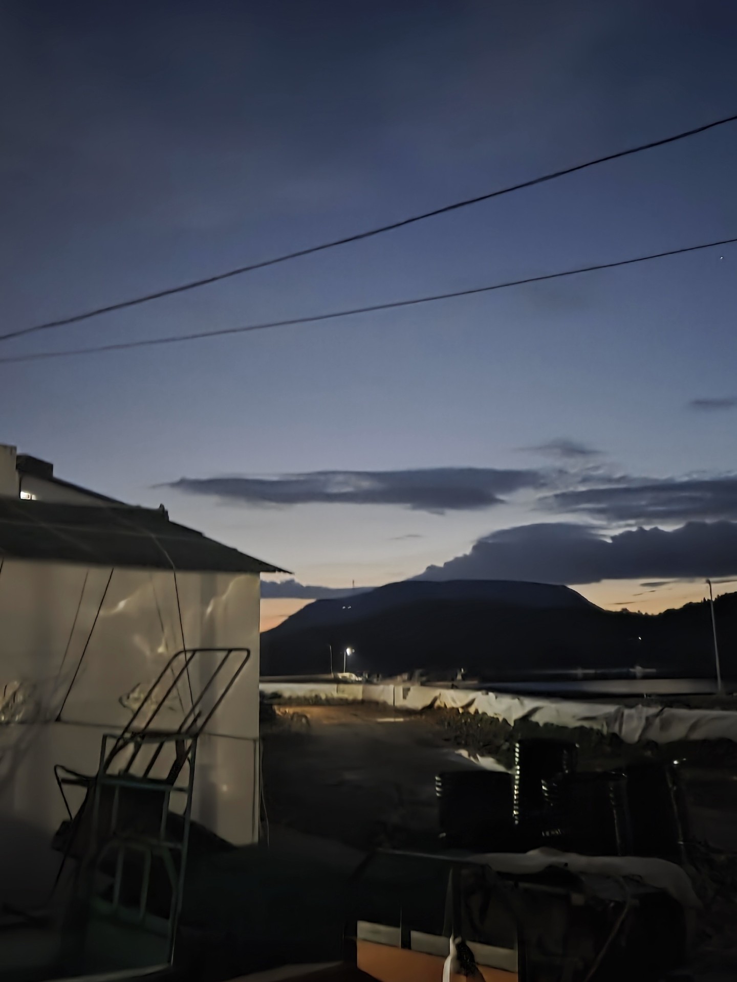 챗)피아노 브금+조금 음주한 노잼방송