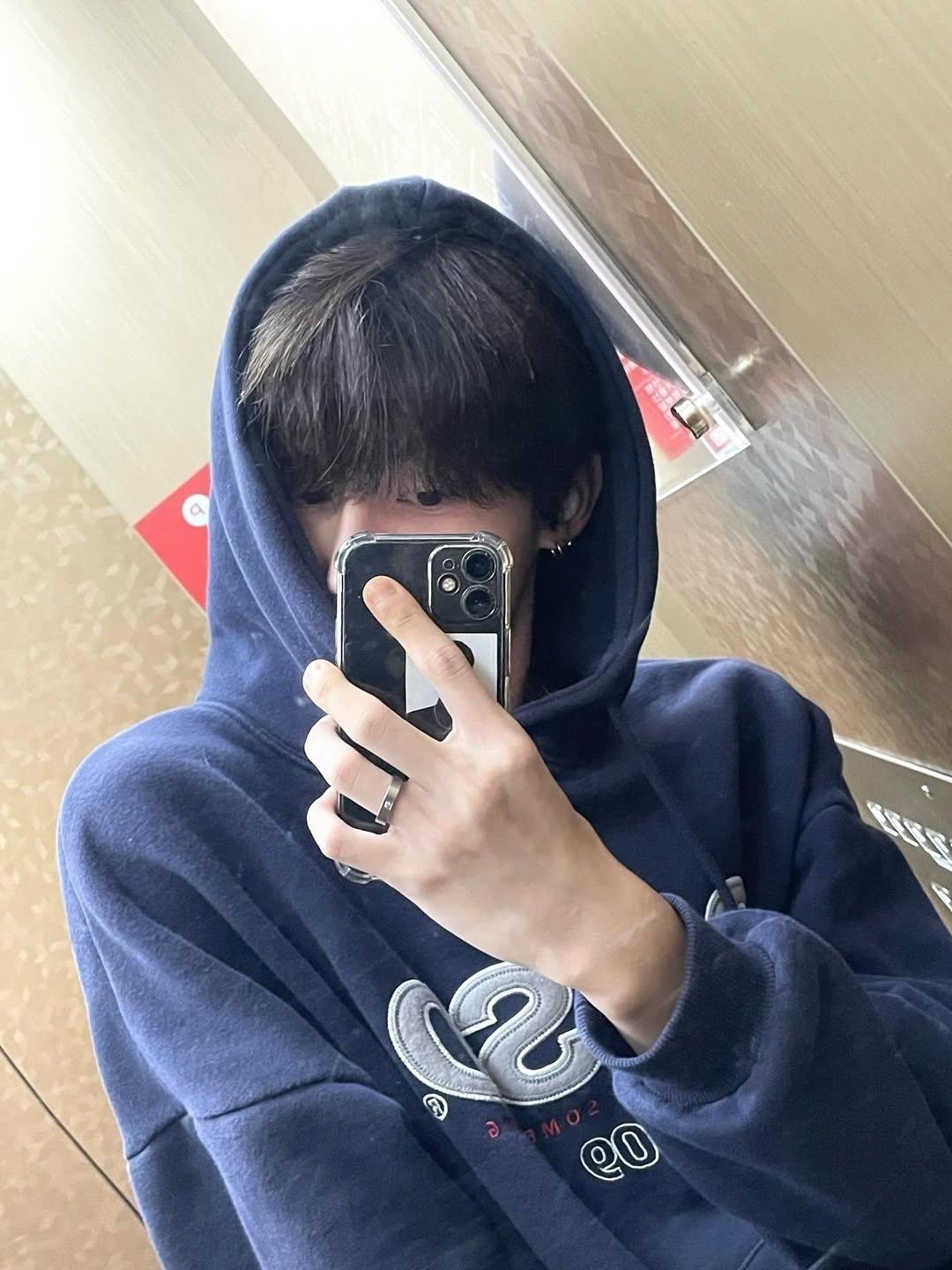 아무나 들어오세요오