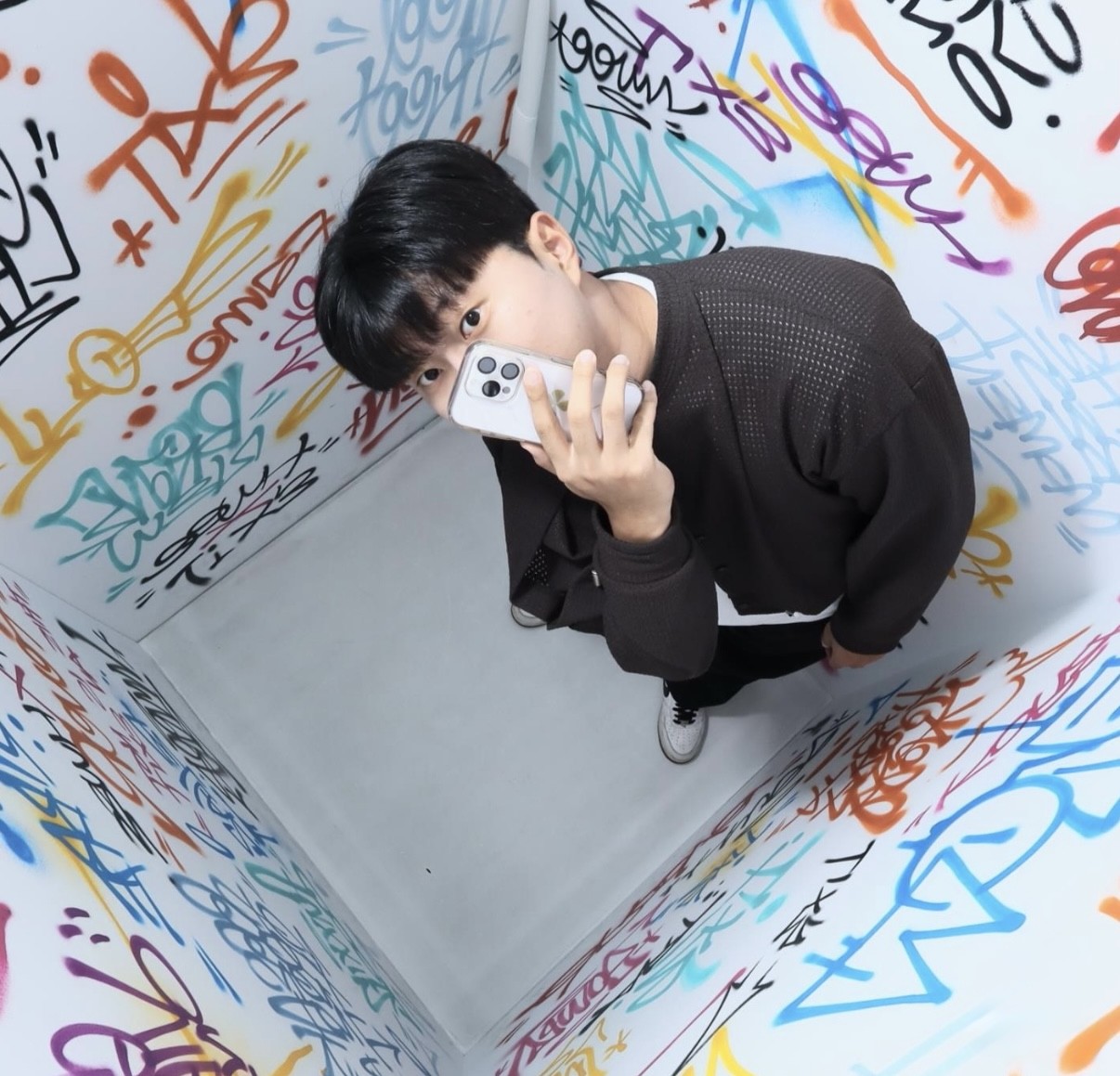 # 패 스 워 드 할 사 람 ?