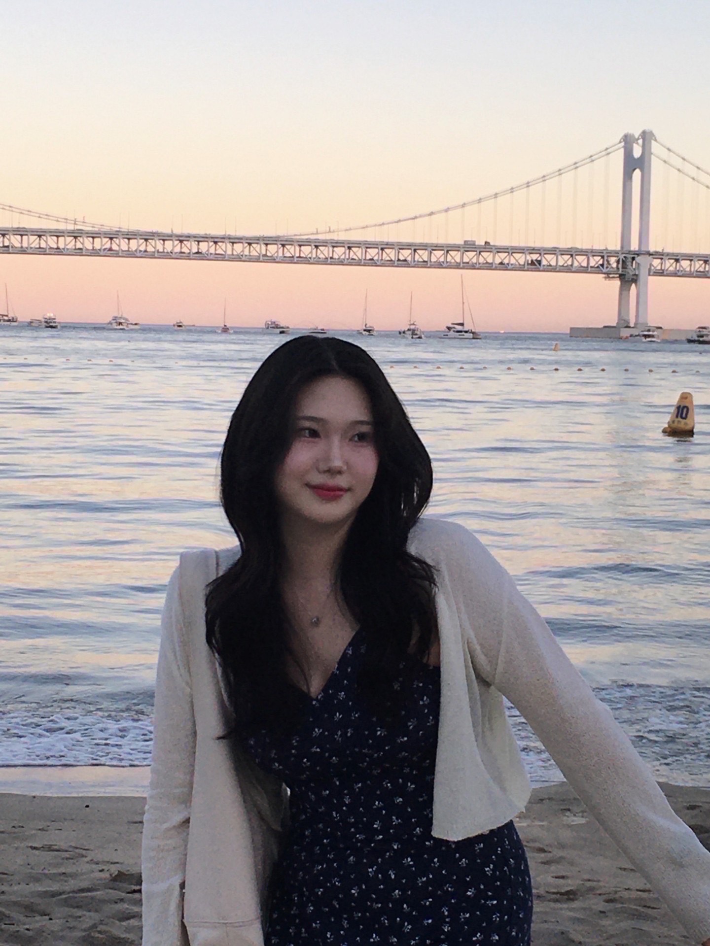❝ 늦어서 미안타… ❞