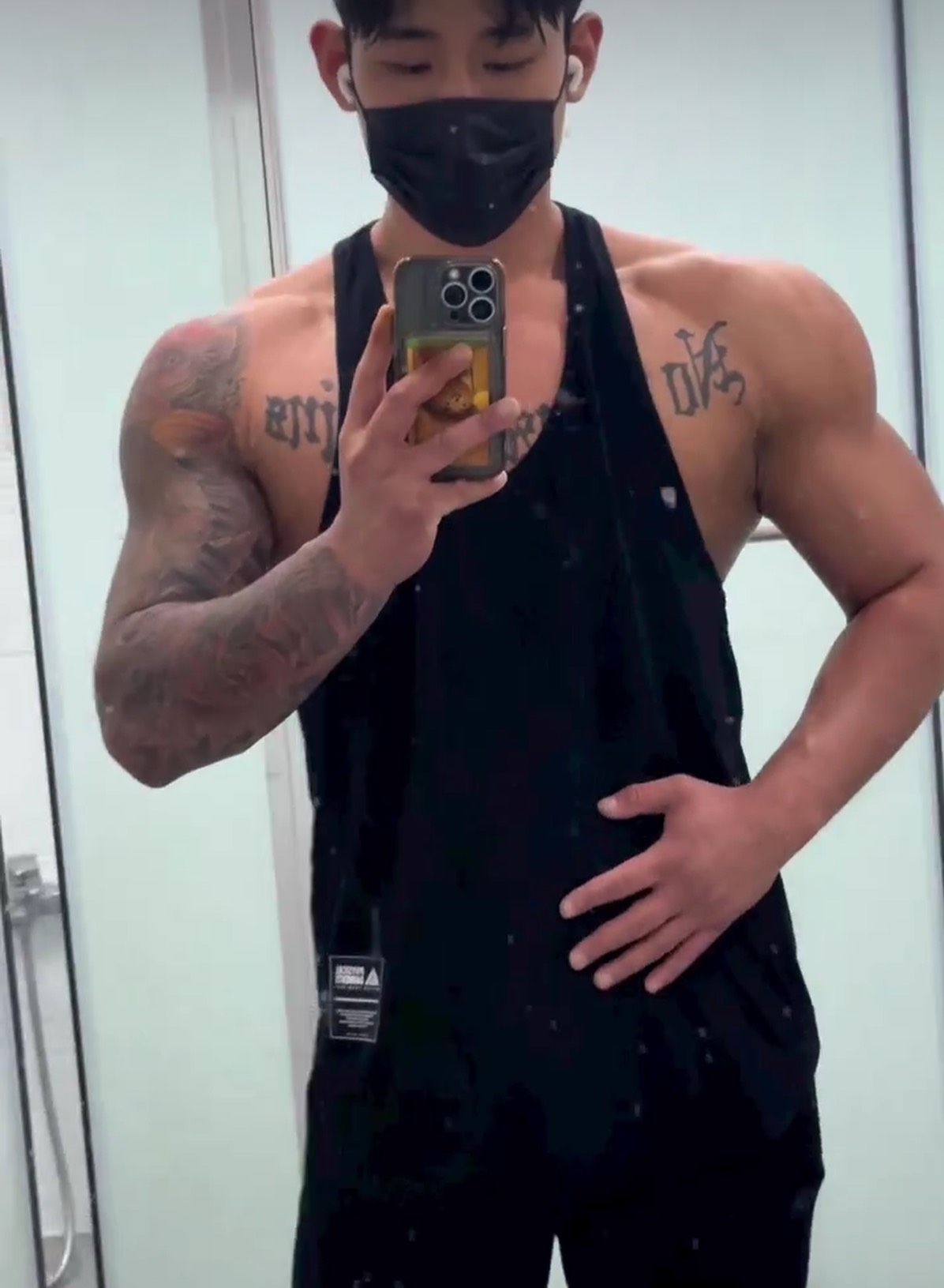 호두여관 짧