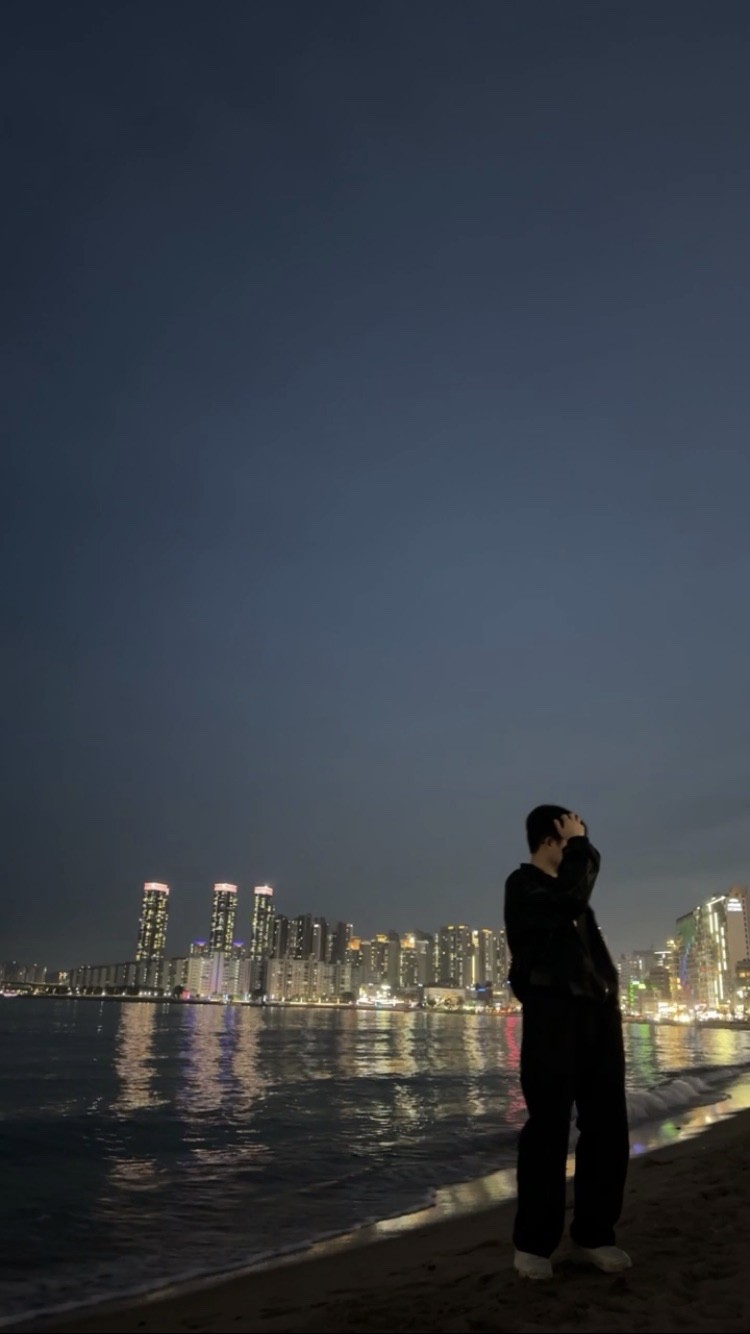 잘 떠듭니다