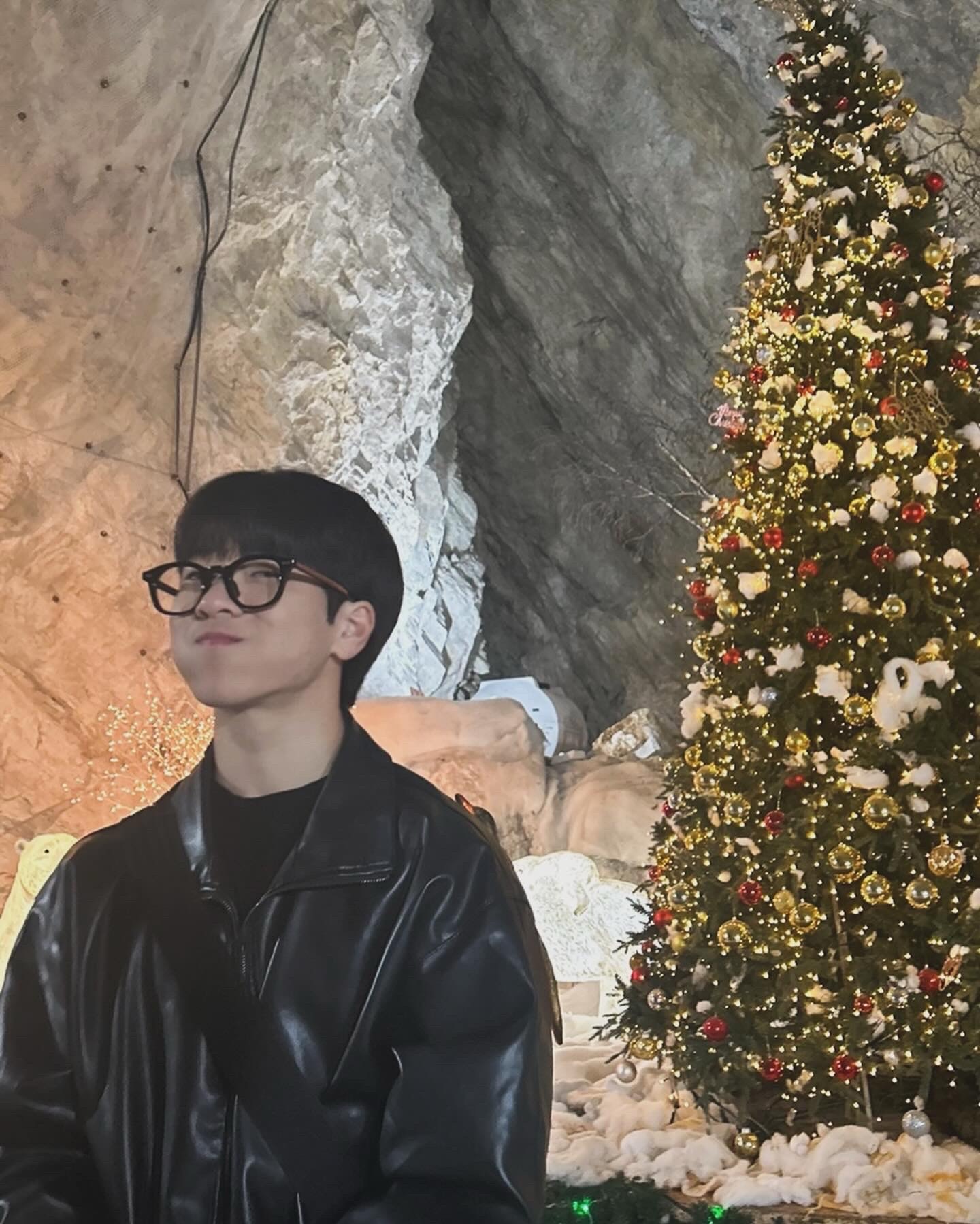 팬 100명 감사합니다❤️🙇♂️🎉🥳