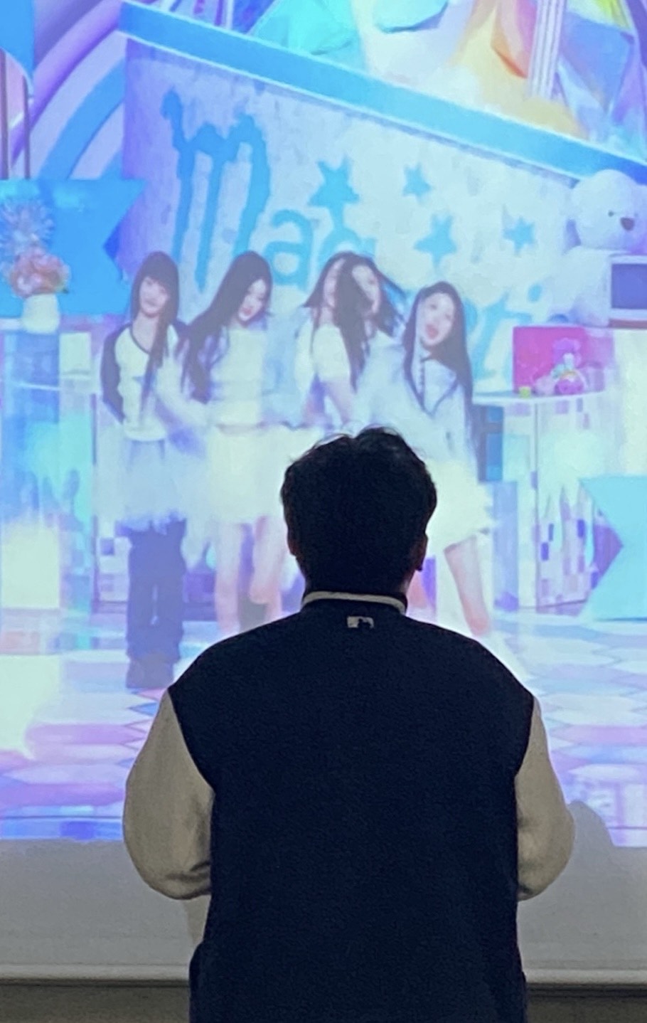 우리 심심한데 수다 떨까요?