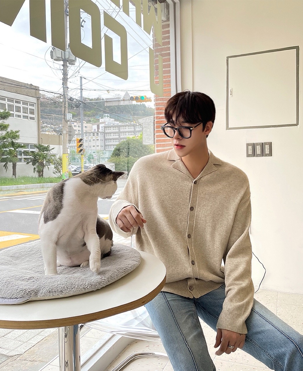 준 하고 내려와,