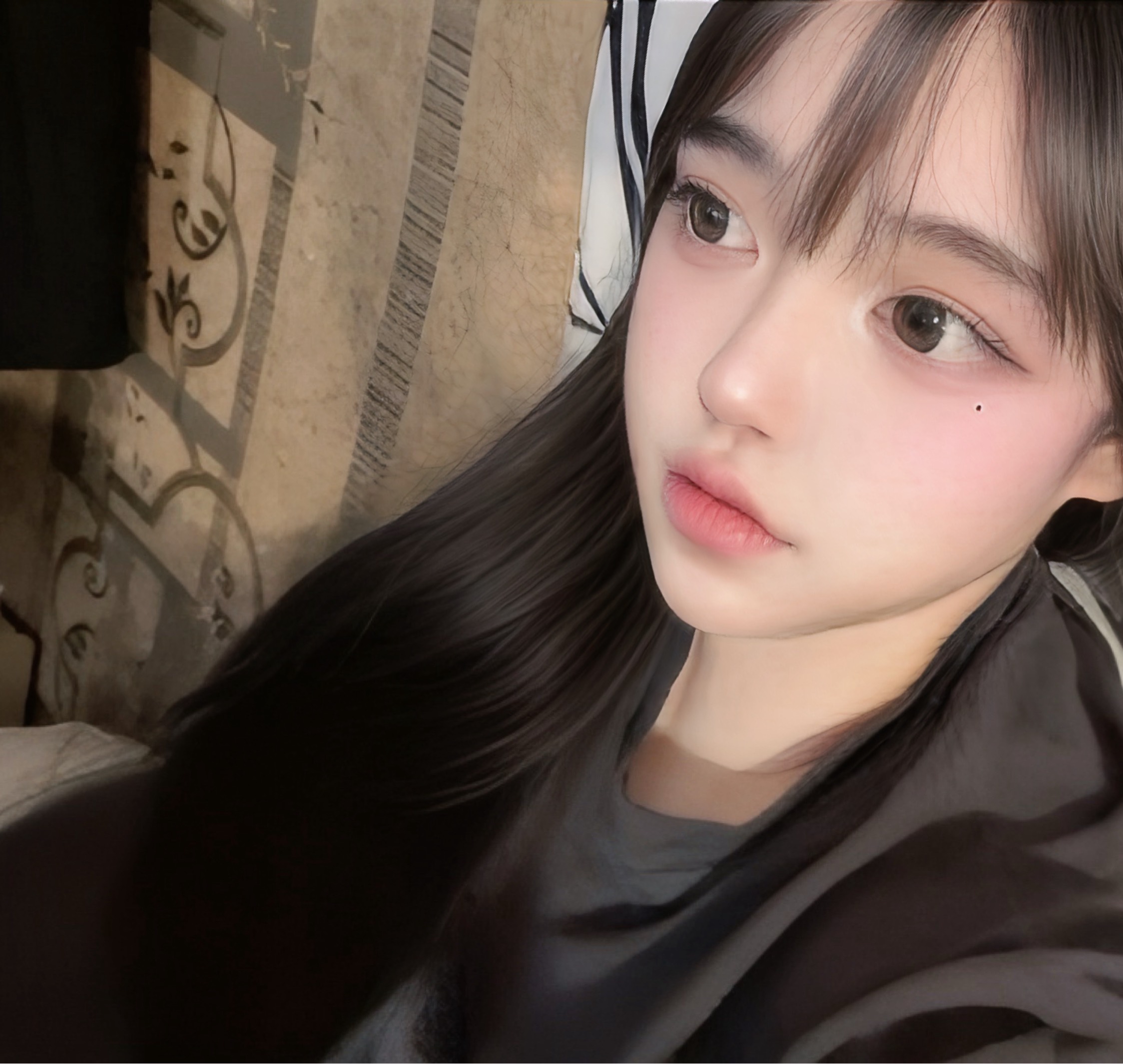 너 나 보구싶오찌 ?