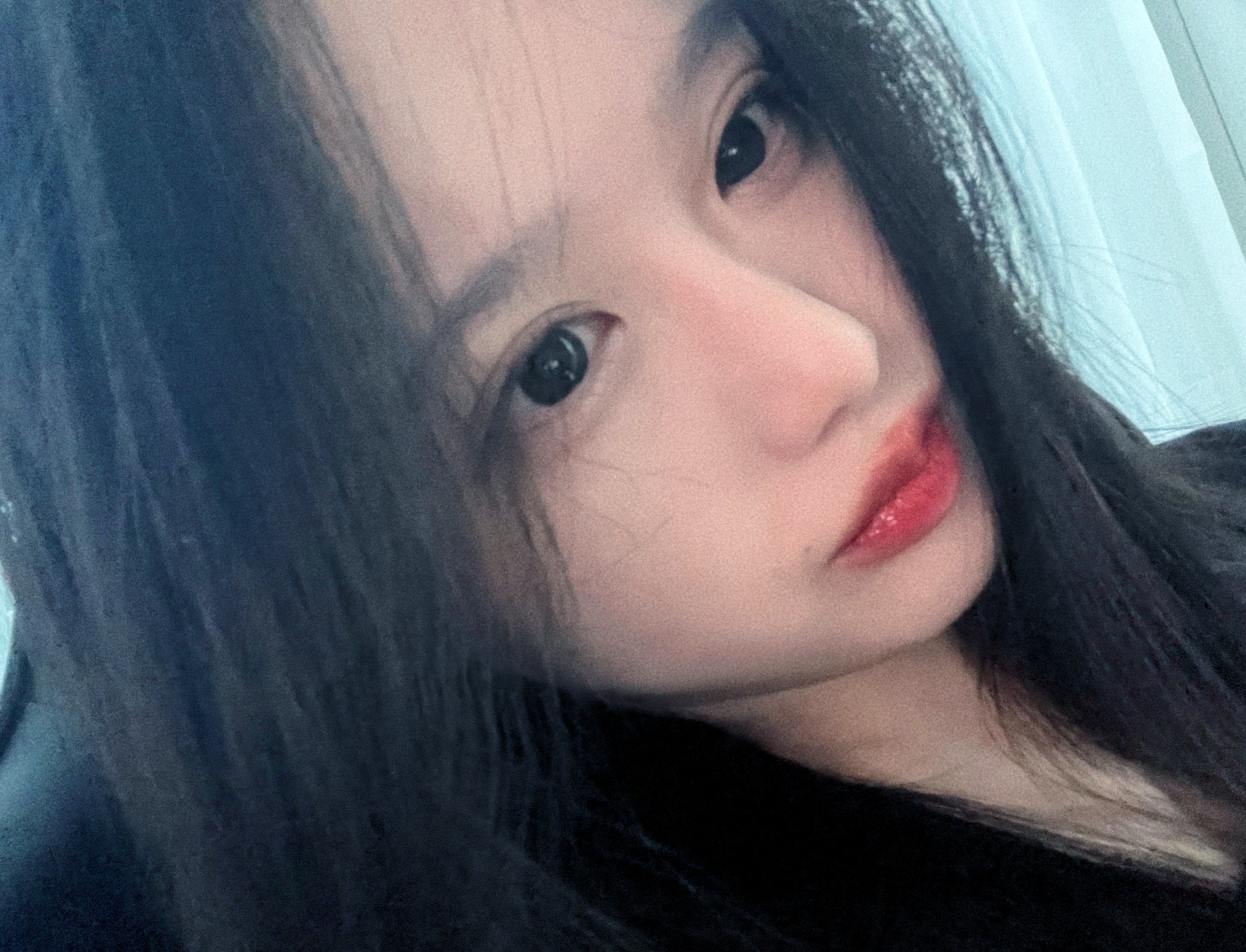 회사세요? 이쪽으로 오세요.