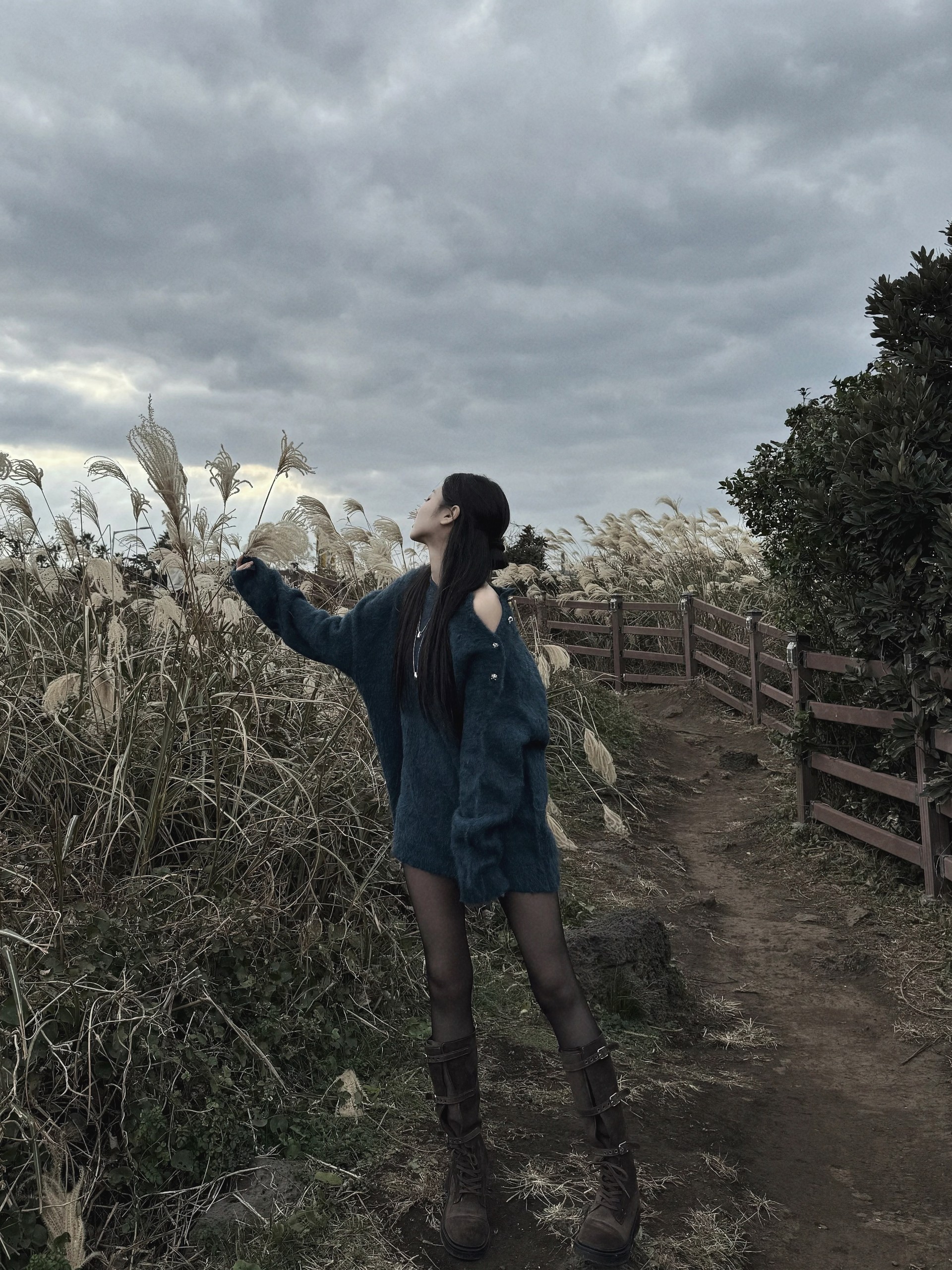 나랑 지독하게 얽히기.