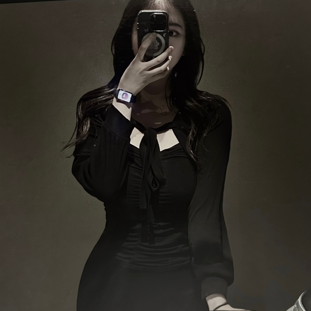 엘베 수리. 계단 탐다