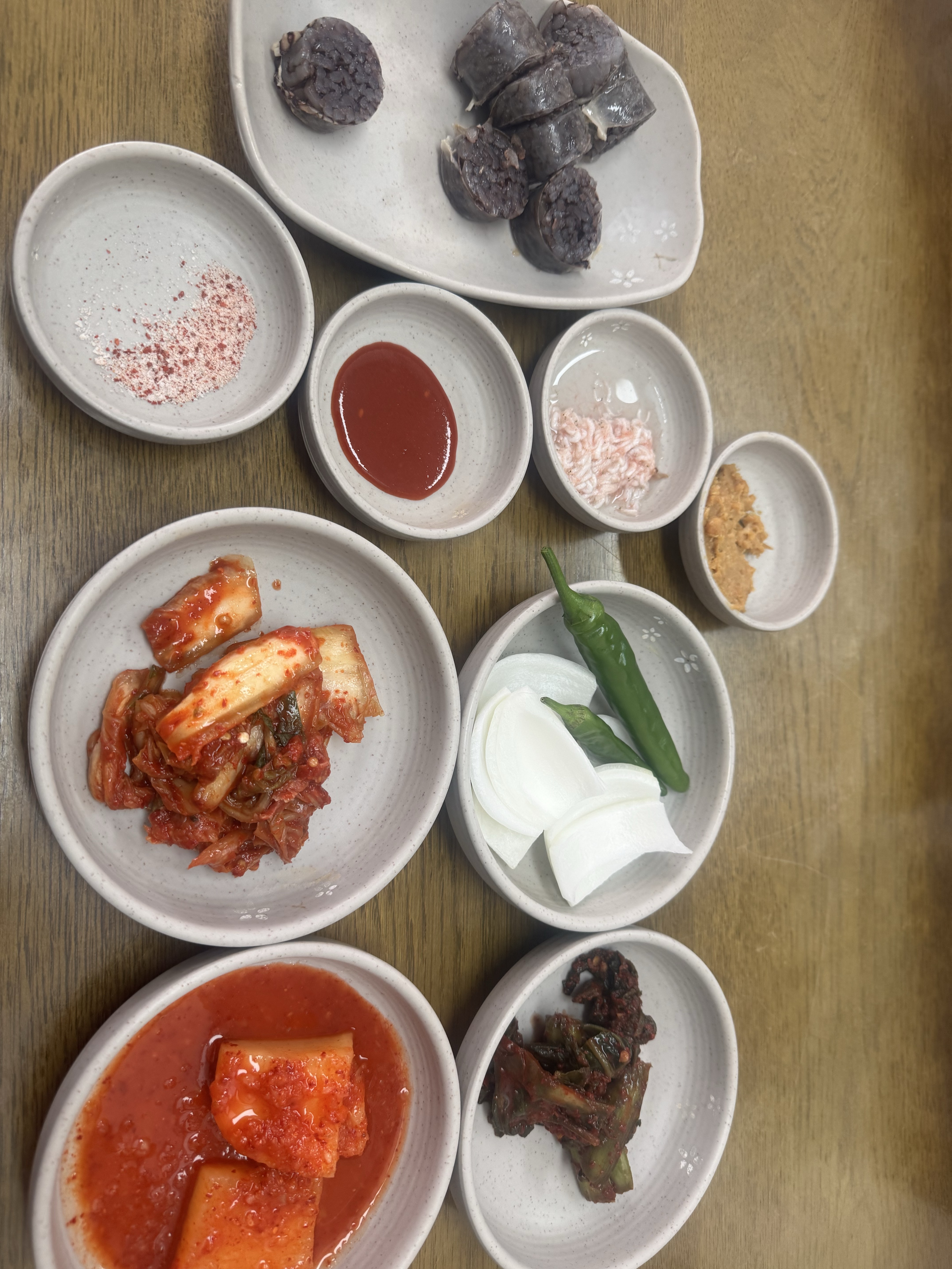 시장 야방 국밥먹방 꺄앙