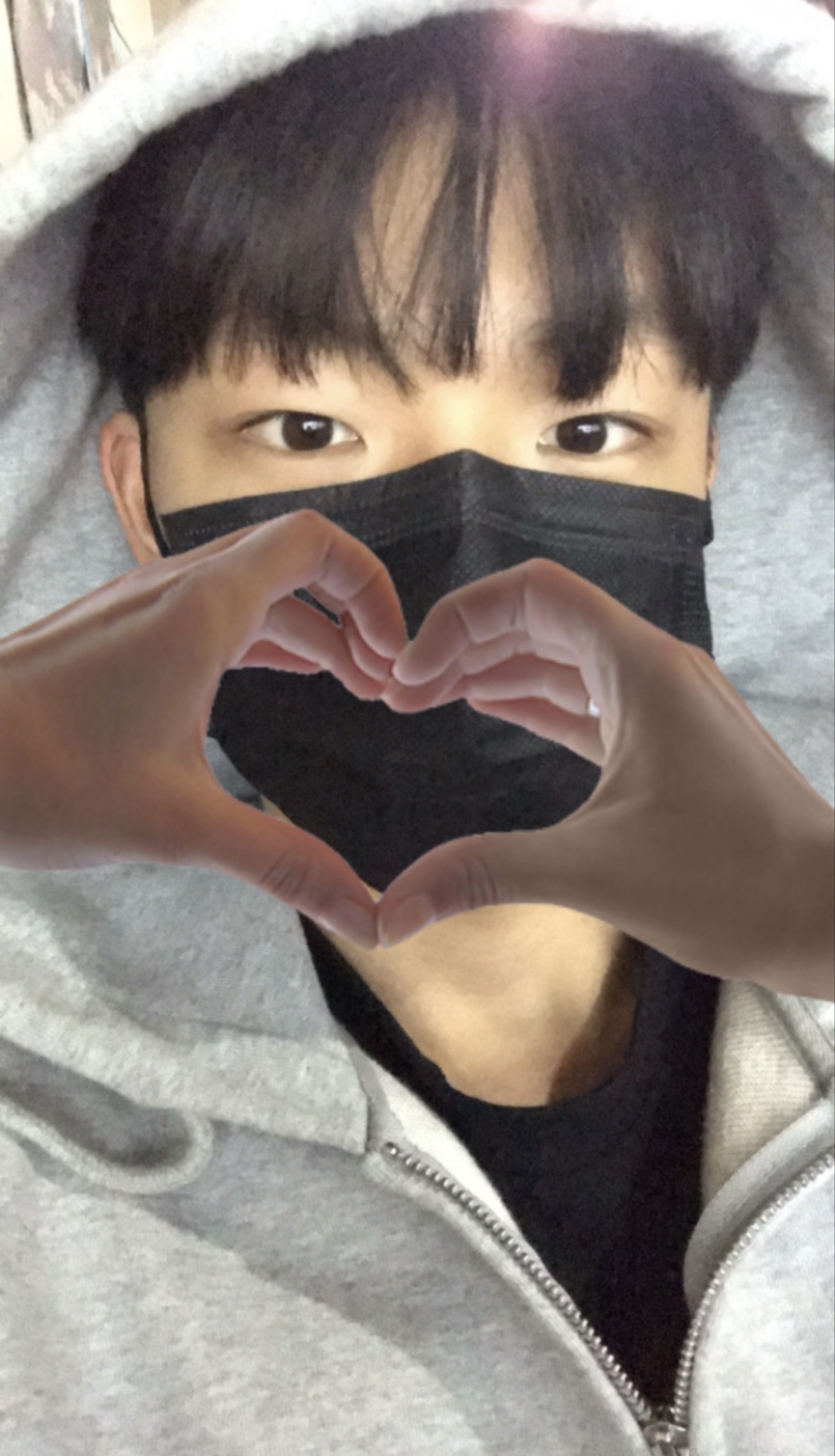 #투표권받고싶다.. 담좌 11시 갓별