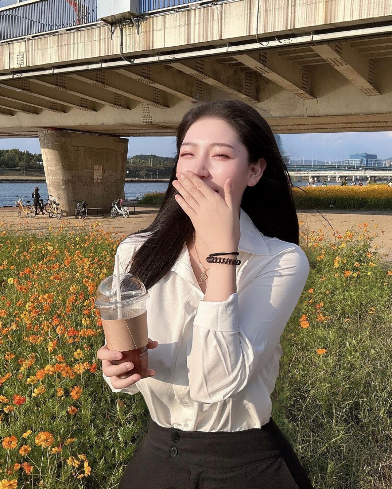 늦잠자고 일어난 사람같나요?