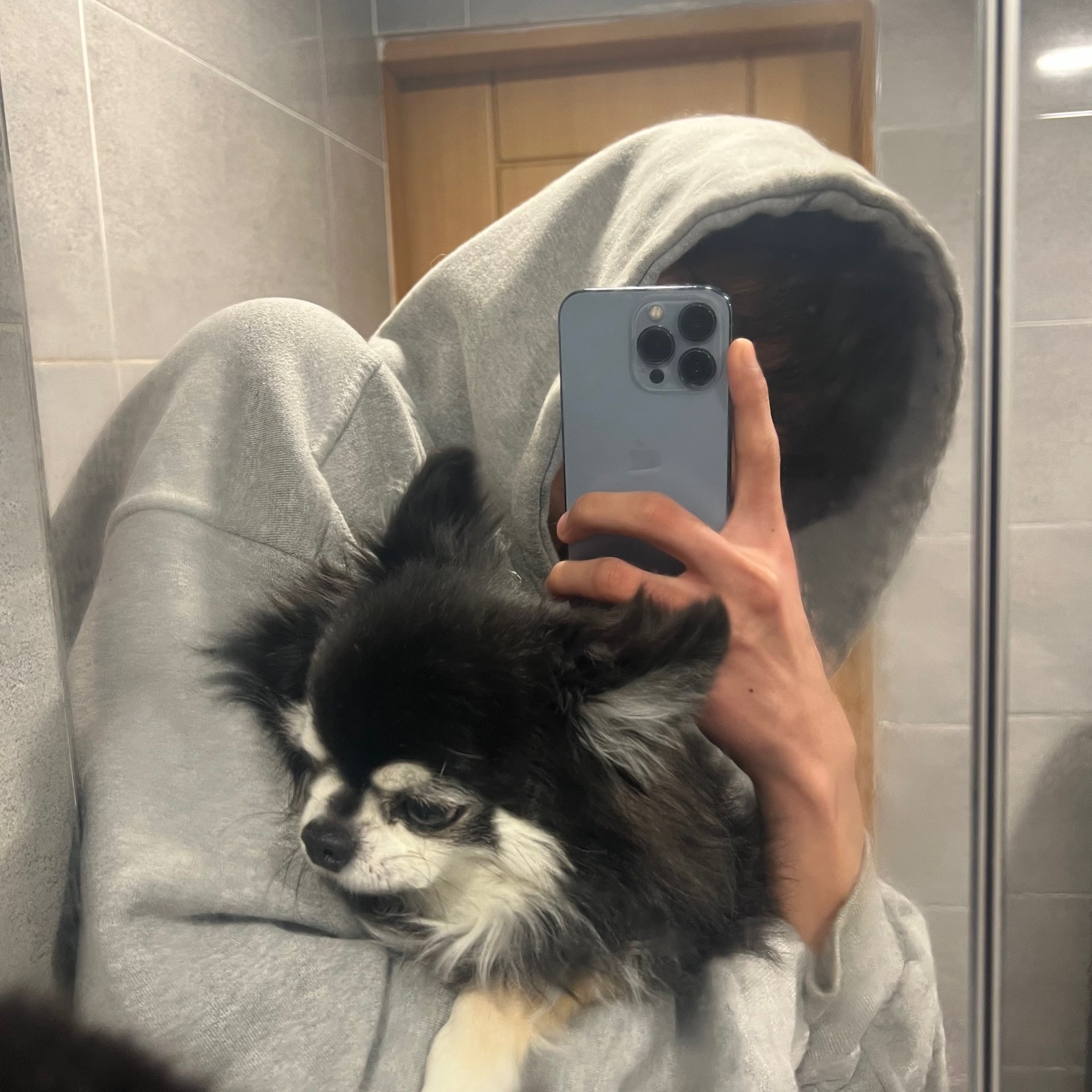 # 사부작 사부작