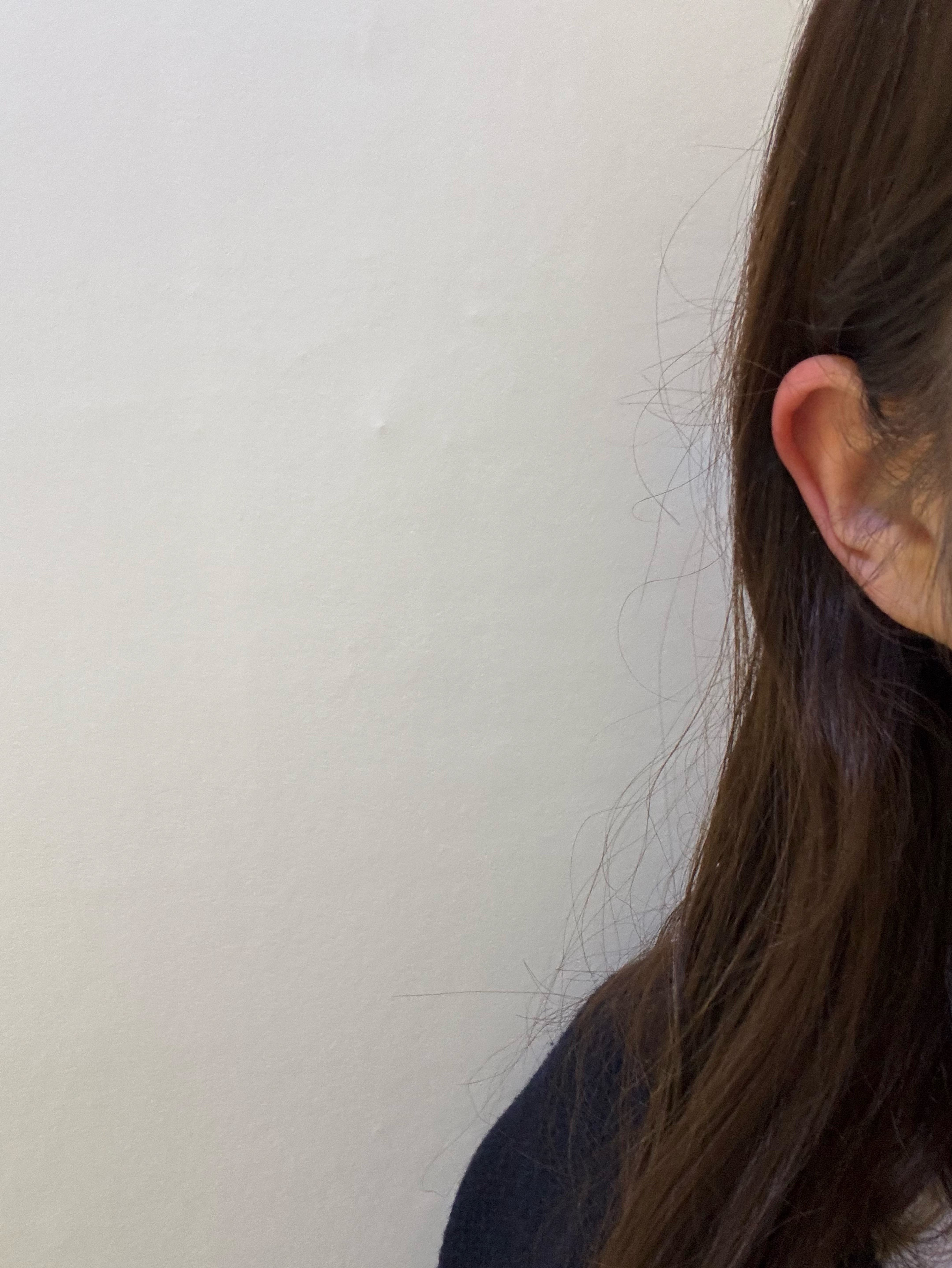 귀가 붉어질정도로