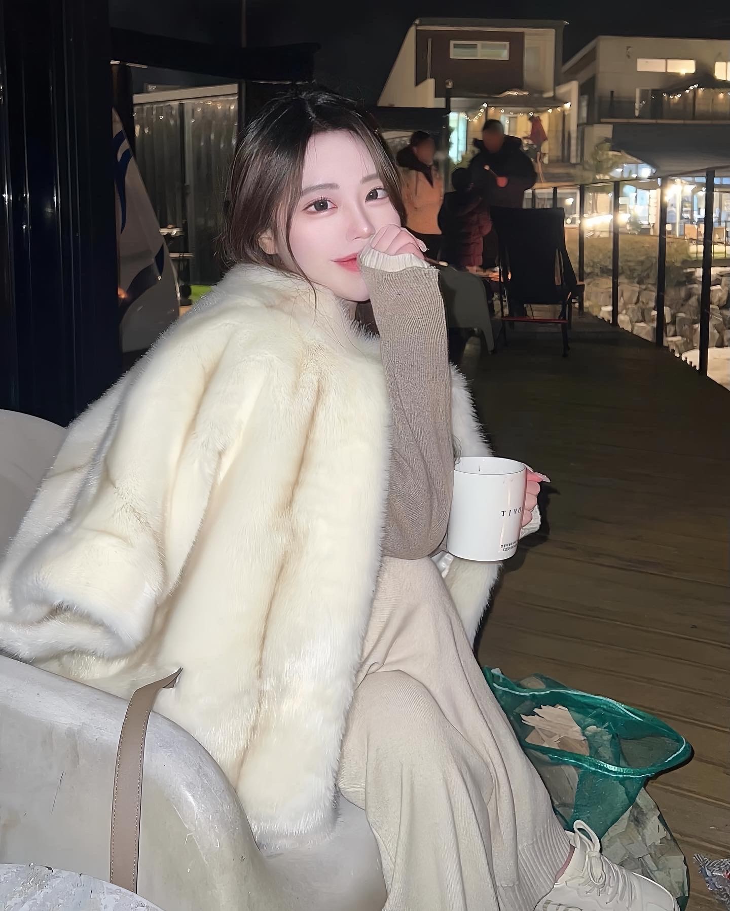 헤어나올 수 없는