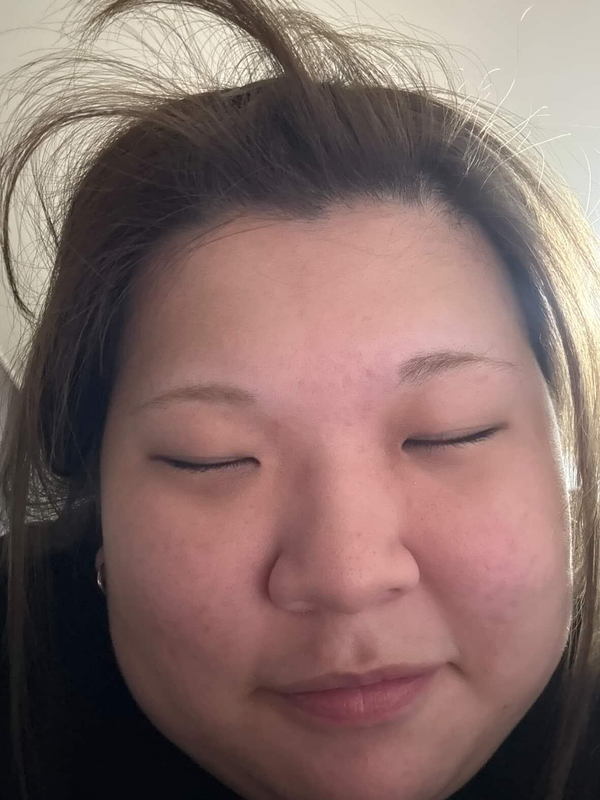 매우 음탕스러운.